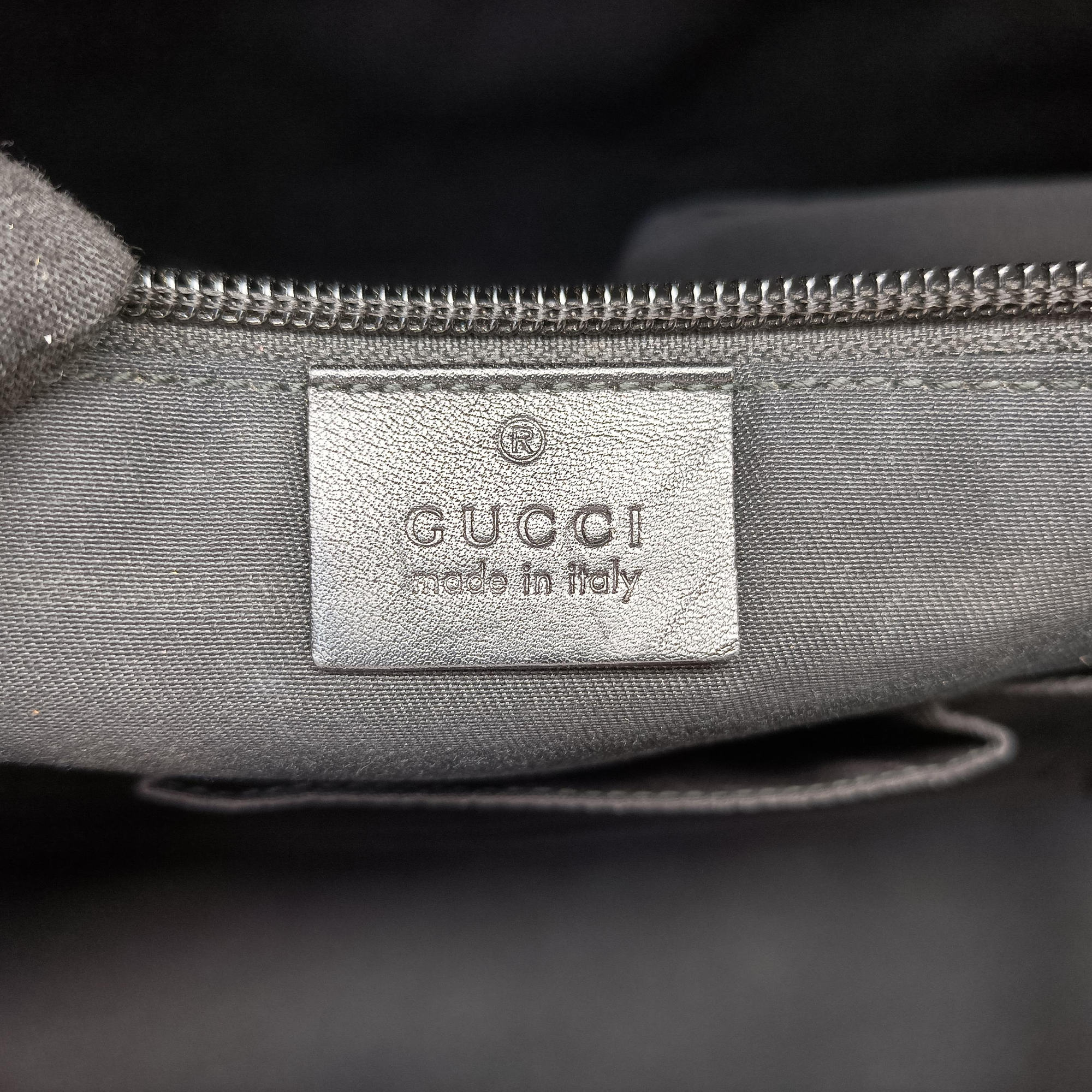 Pre-owned Gucci Diamante Black Leather 208463 handbag | stylenewstar