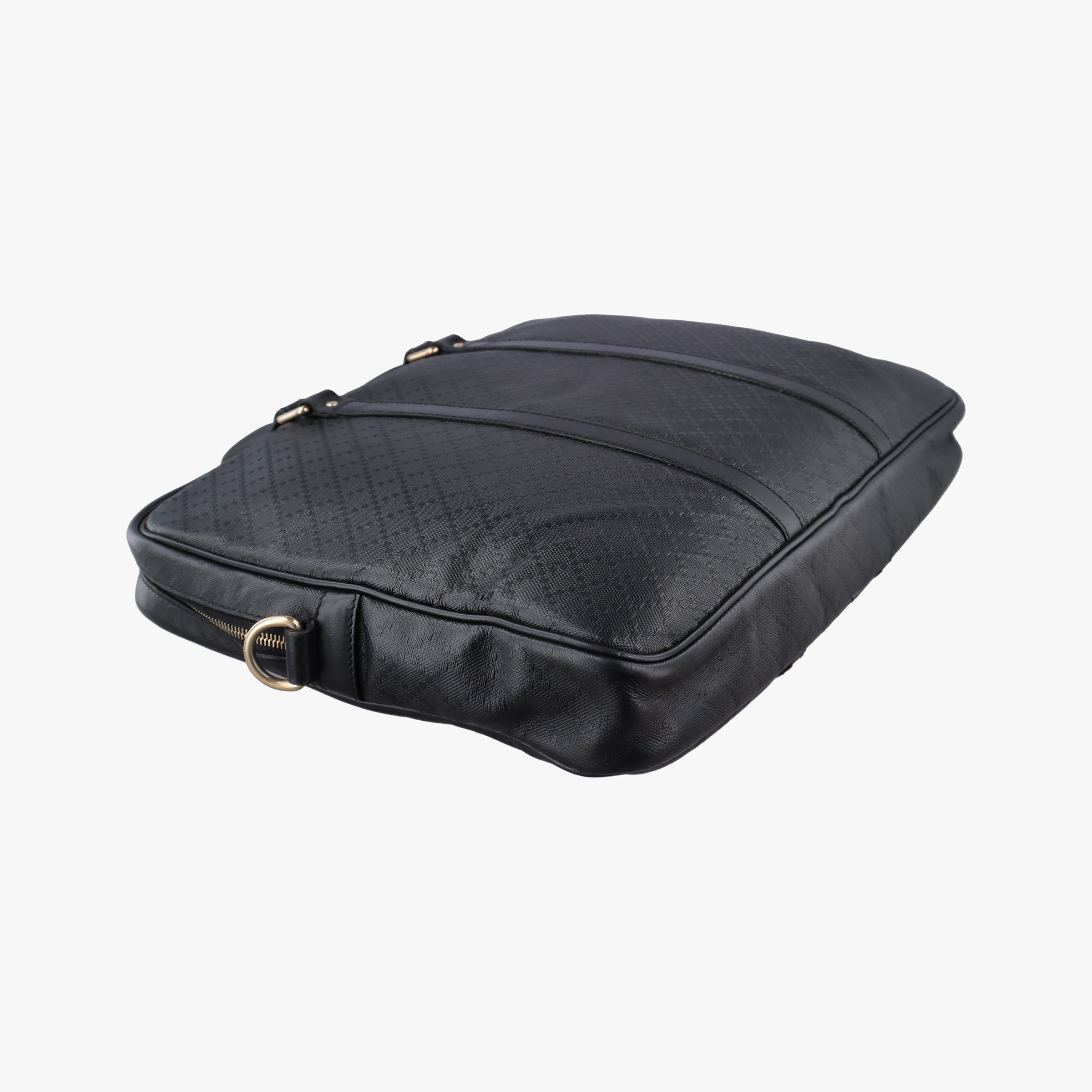 Pre-owned Gucci Diamante Black Leather 208463 handbag | stylenewstar