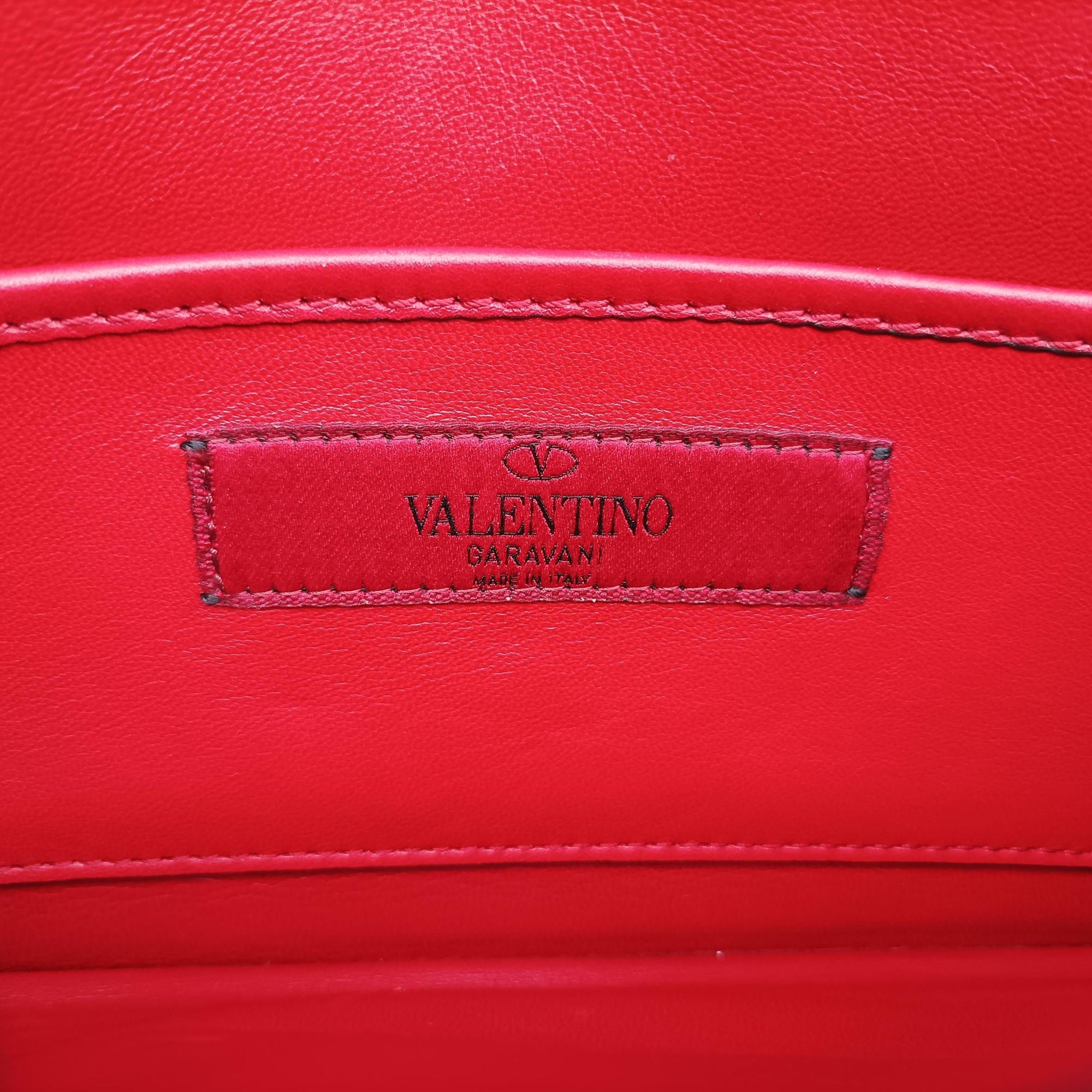 Pre-owned Valentino My Rockstud Red Leather  shoulderbag | stylenewstar