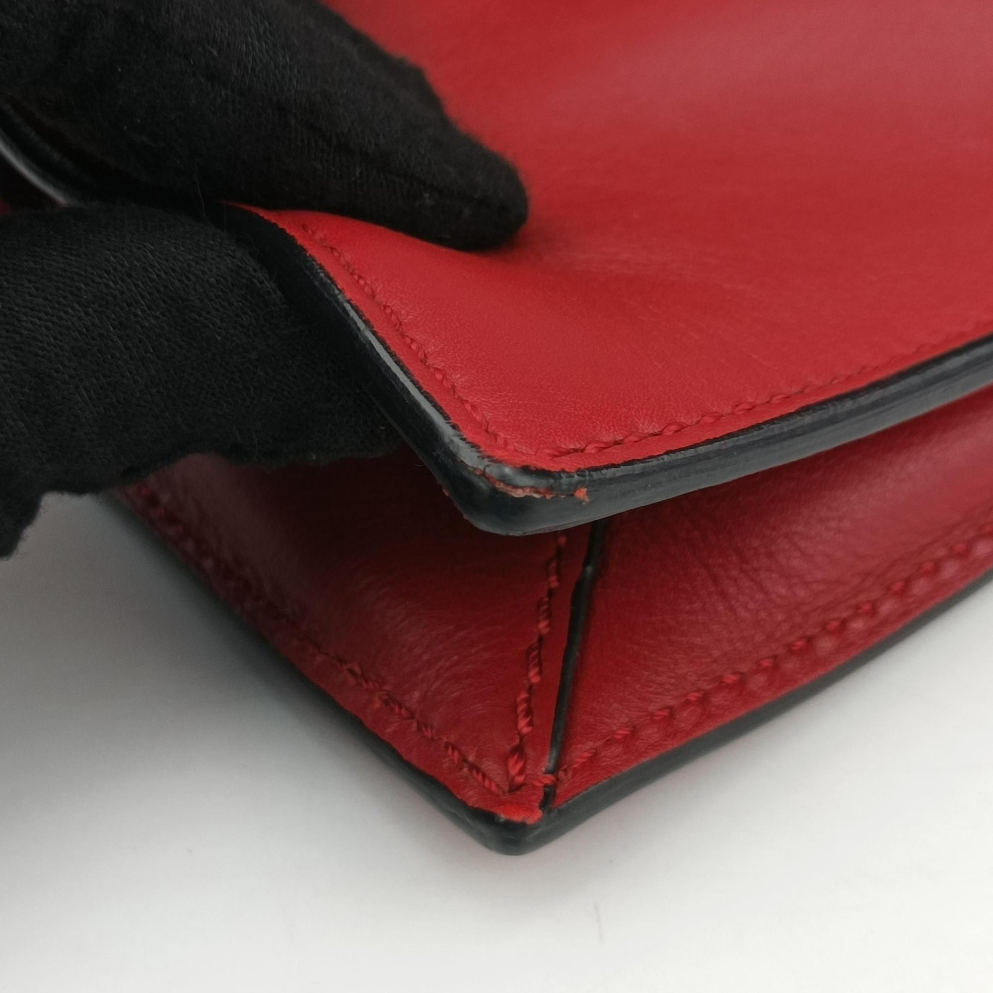 Pre-owned Valentino My Rockstud Red Leather  shoulderbag | stylenewstar