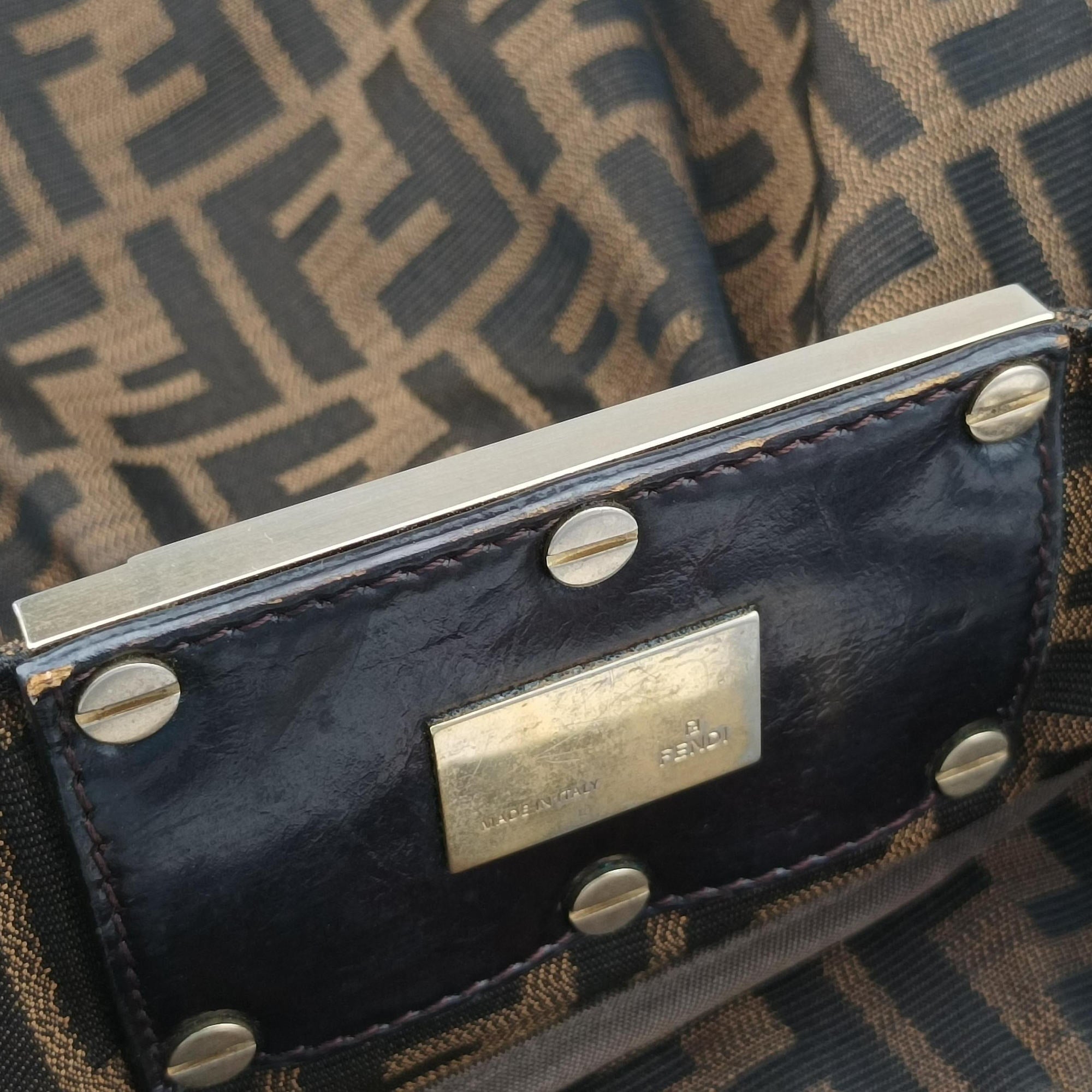 Pre-owned Fendi Mia Brown canvas 8BR616 shoulderbag | stylenewstar