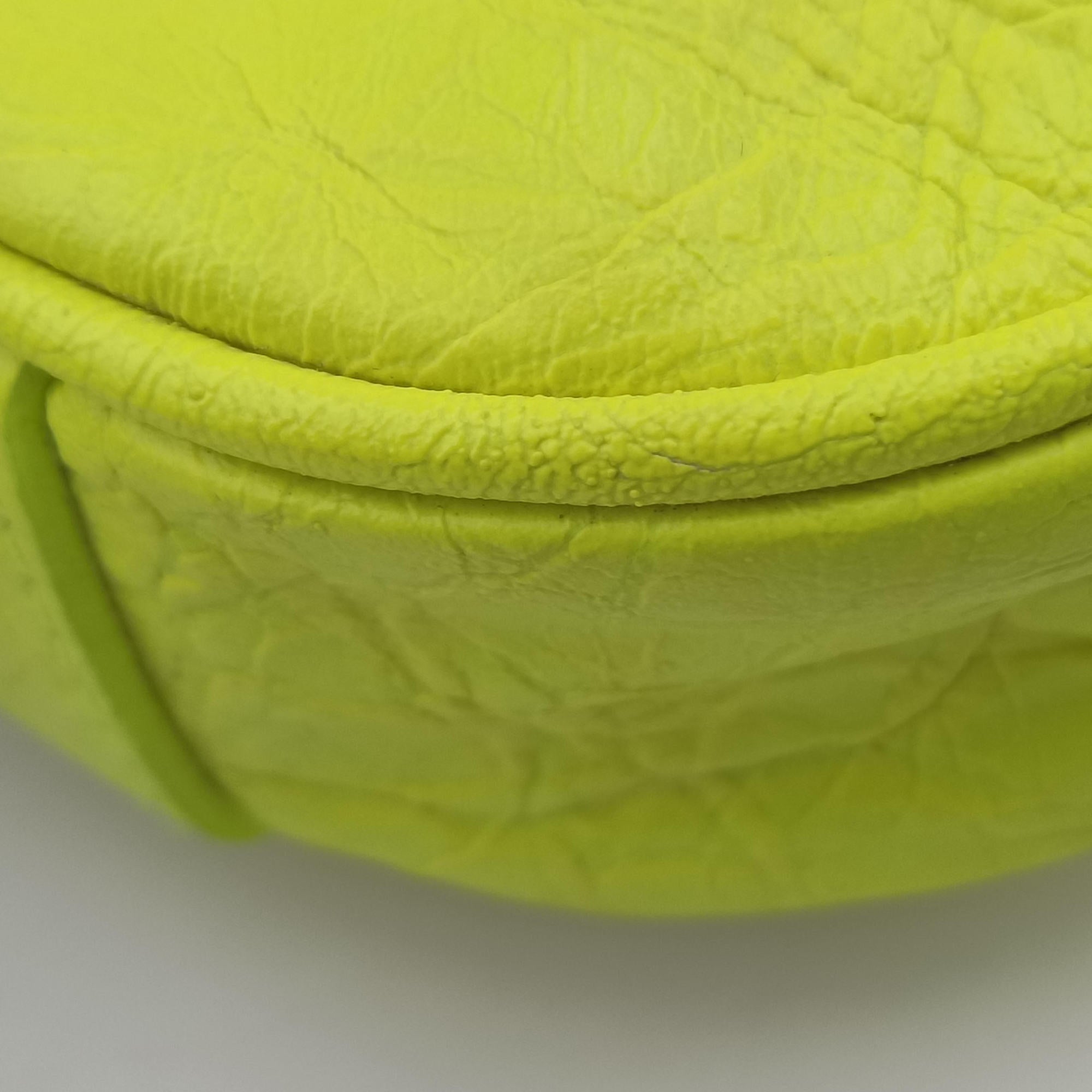 Pre-owned Balenciaga Le Cagole Green lambskin  shoulderbag | stylenewstar