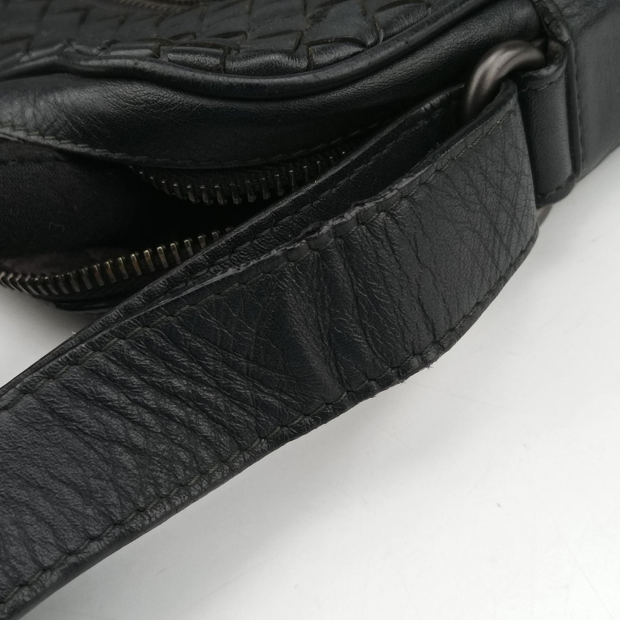 Pre-owned Bottega Veneta Intrecciato Black lambskin  shoulderbag | stylenewstar
