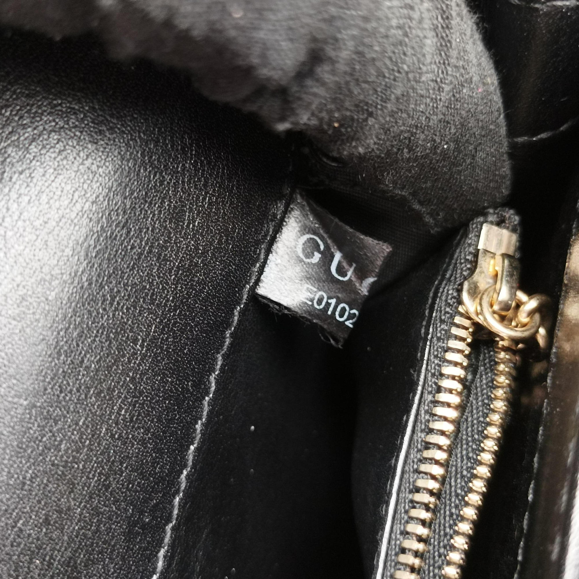 Secondhand Gucci Interlocking 1973 Flap Black Leather 277522 shoulderbag | stylenewstar