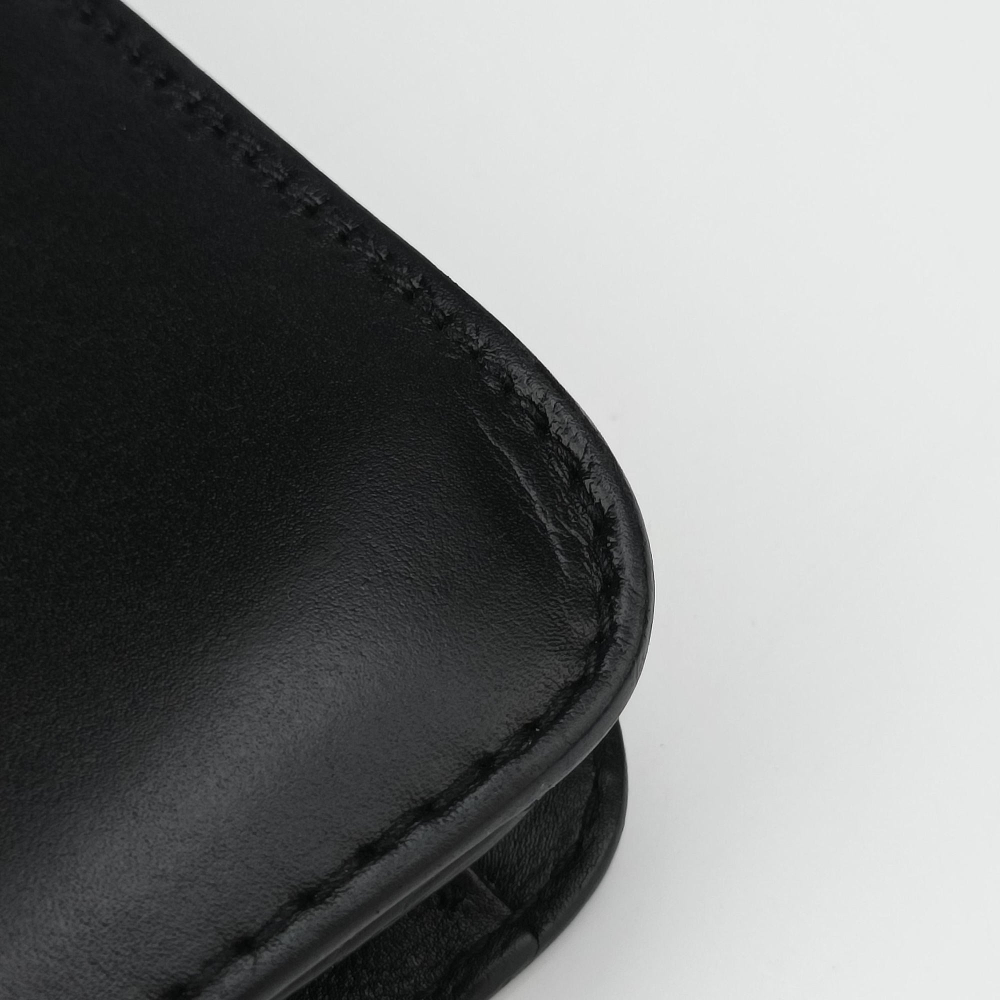 Secondhand Gucci Interlocking 1973 Flap Black Leather 277522 shoulderbag | stylenewstar