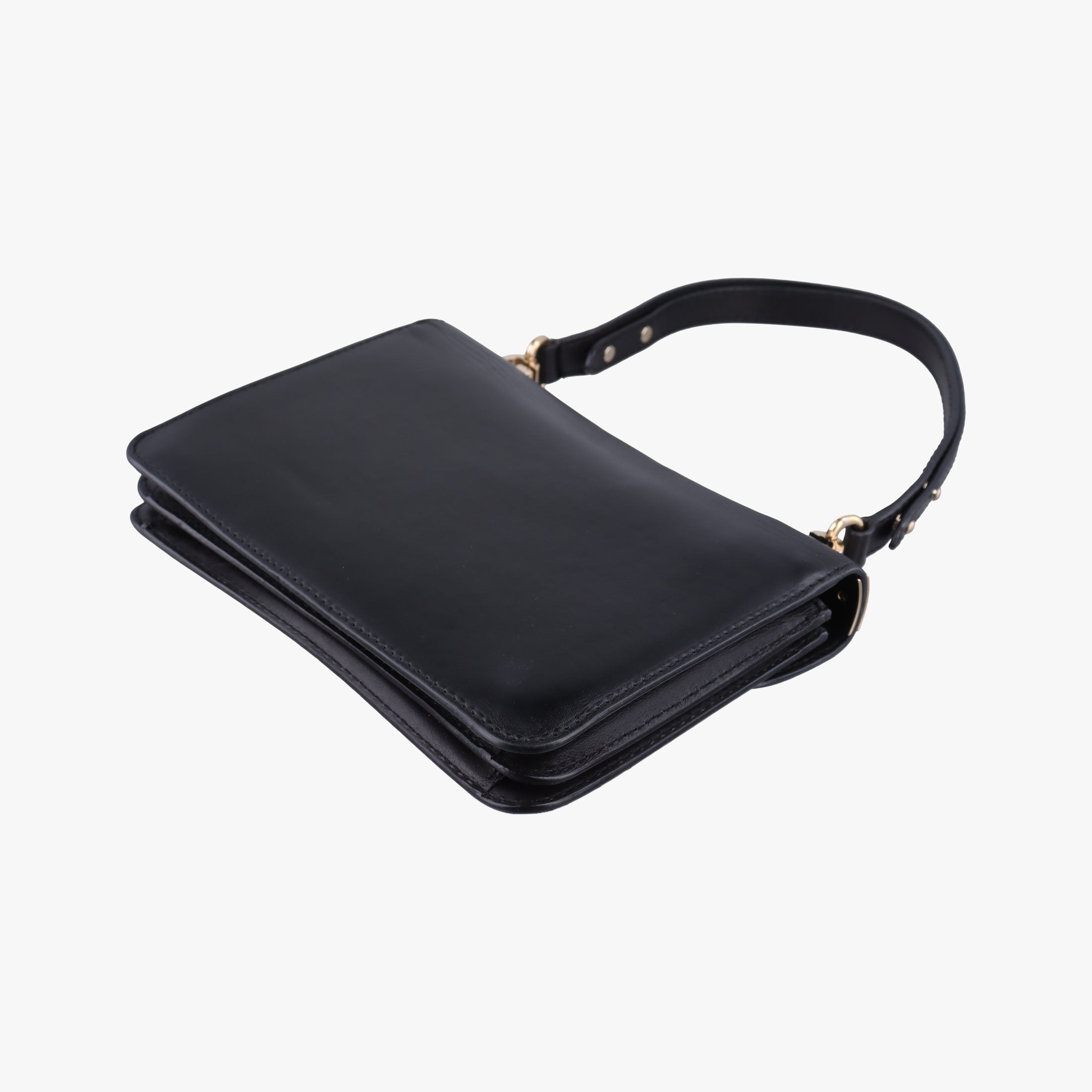 Secondhand Gucci Interlocking 1973 Flap Black Leather 277522 shoulderbag | stylenewstar