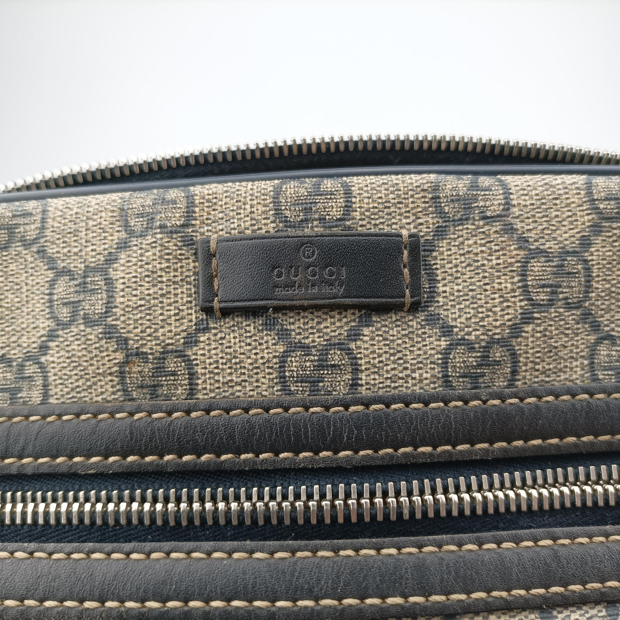 Secondhand Gucci GG Imprime Messenger Beige × Navy PVC coated canvas×leather 201448 shoulderbag | stylenewstar