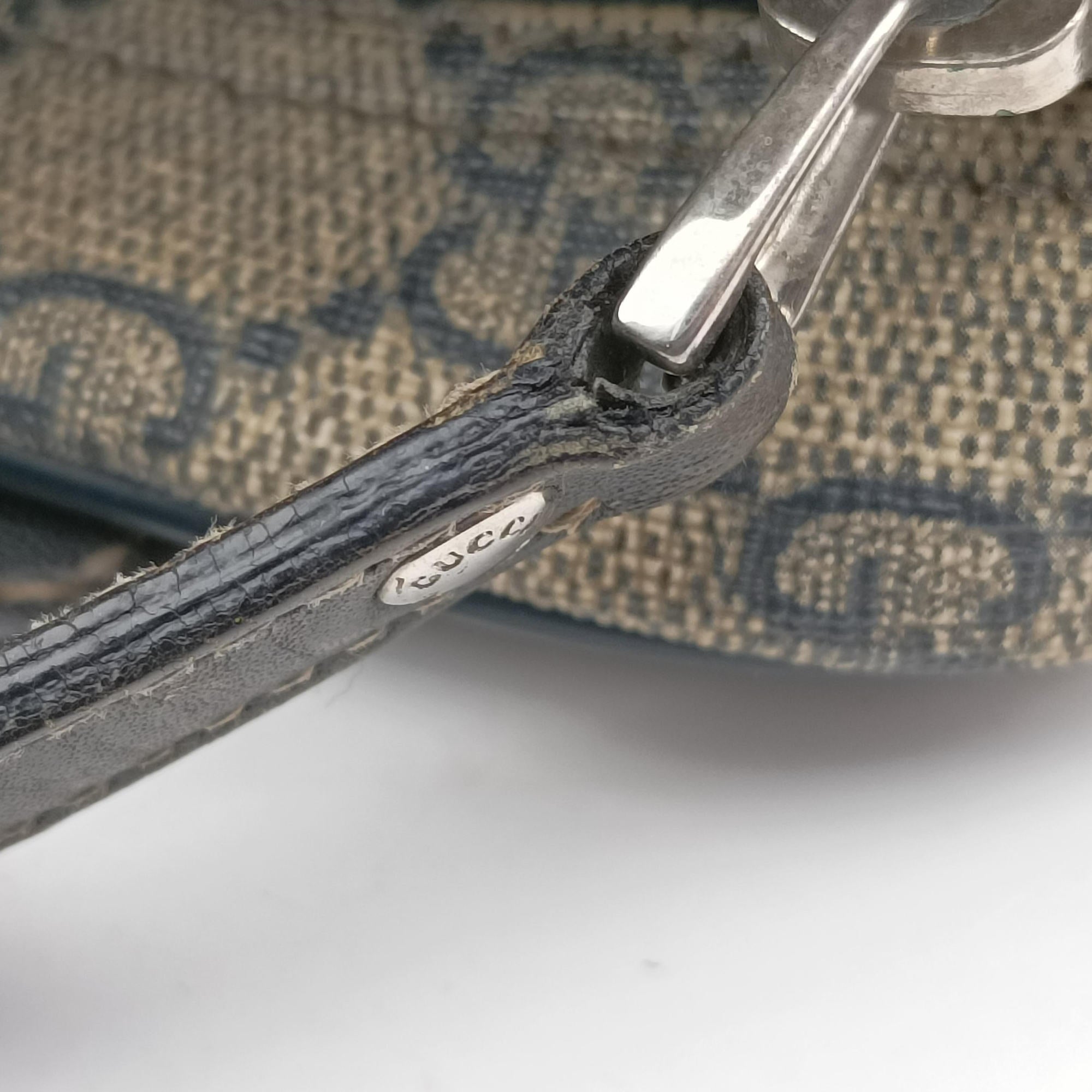 Secondhand Gucci GG Imprime Messenger Beige × Navy PVC coated canvas×leather 201448 shoulderbag | stylenewstar