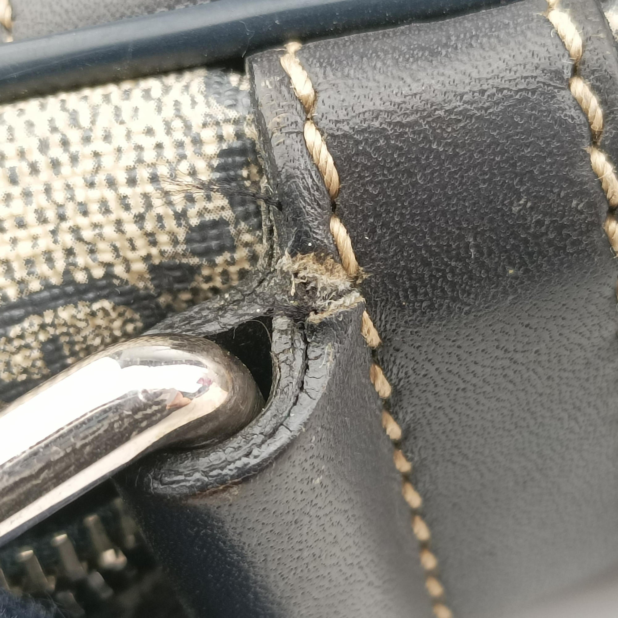 Secondhand Gucci GG Imprime Messenger Beige × Navy PVC coated canvas×leather 201448 shoulderbag | stylenewstar