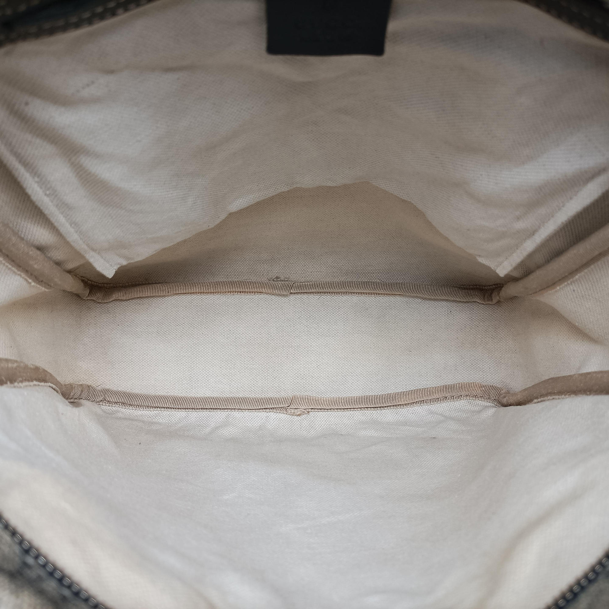 Secondhand Gucci GG Imprime Messenger Beige × Navy PVC coated canvas×leather 201448 shoulderbag | stylenewstar