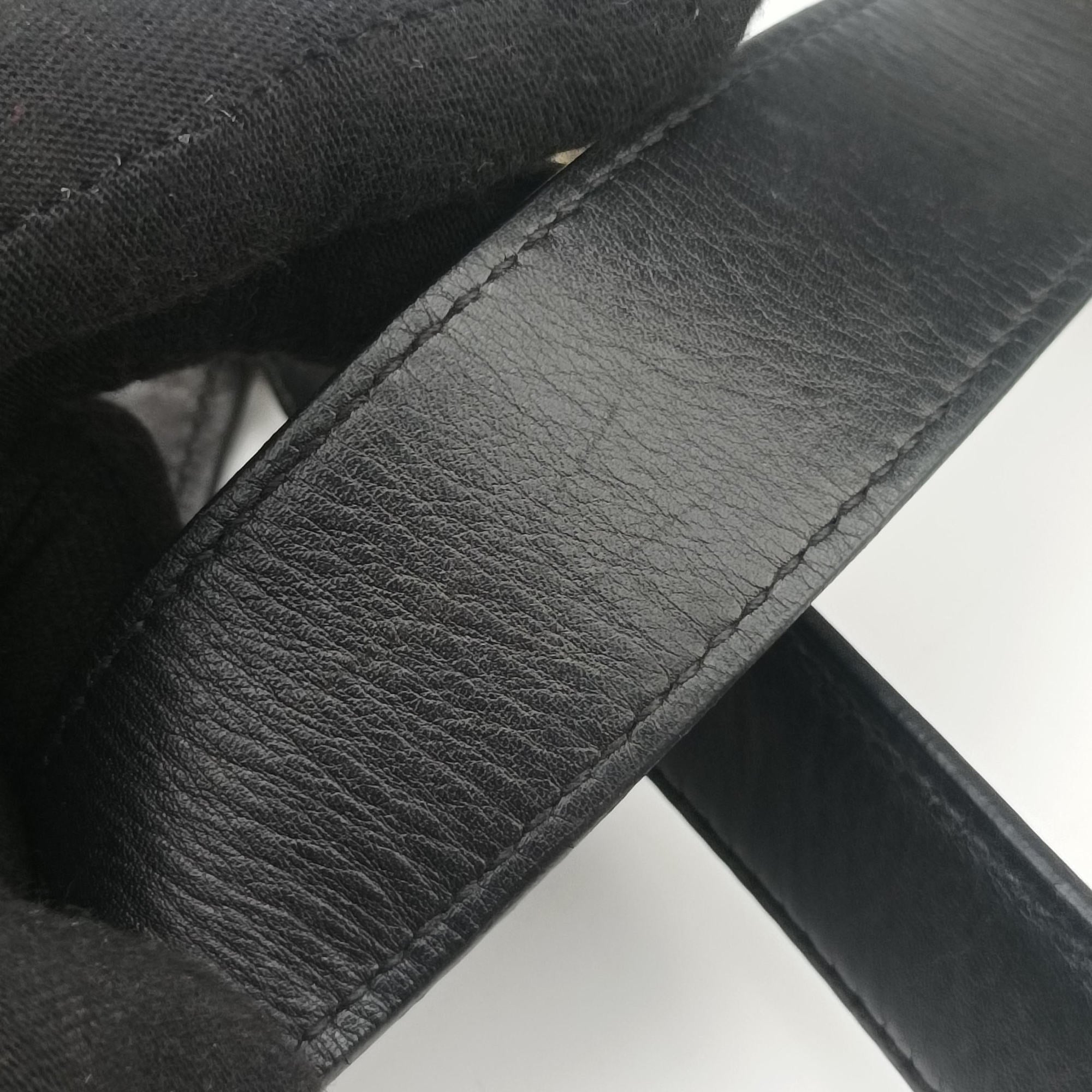 Pre-owned Ferragamo Enny hobo Black Leather  shoulderbag | stylenewstar
