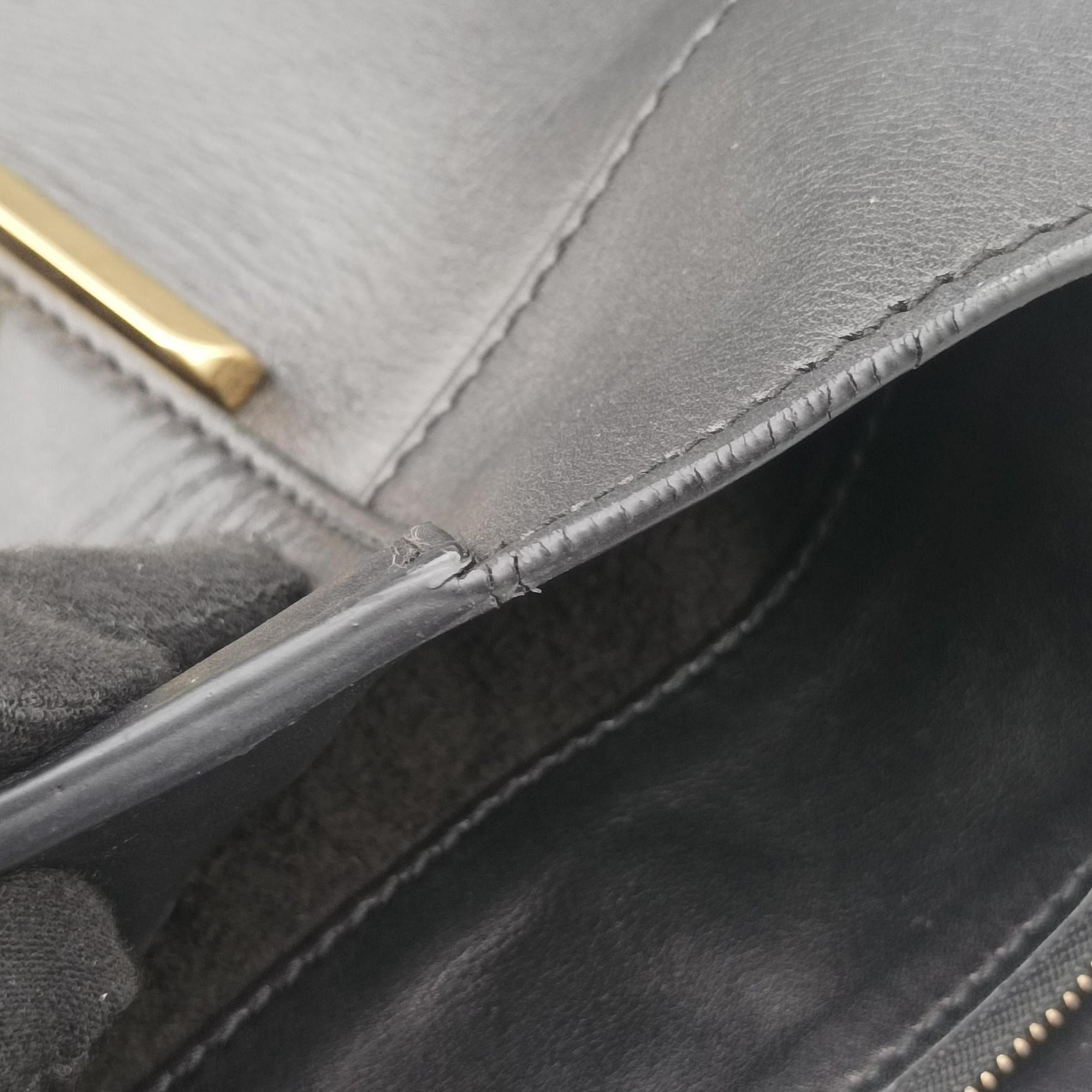 Pre-owned Ferragamo Enny hobo Black Leather  shoulderbag | stylenewstar