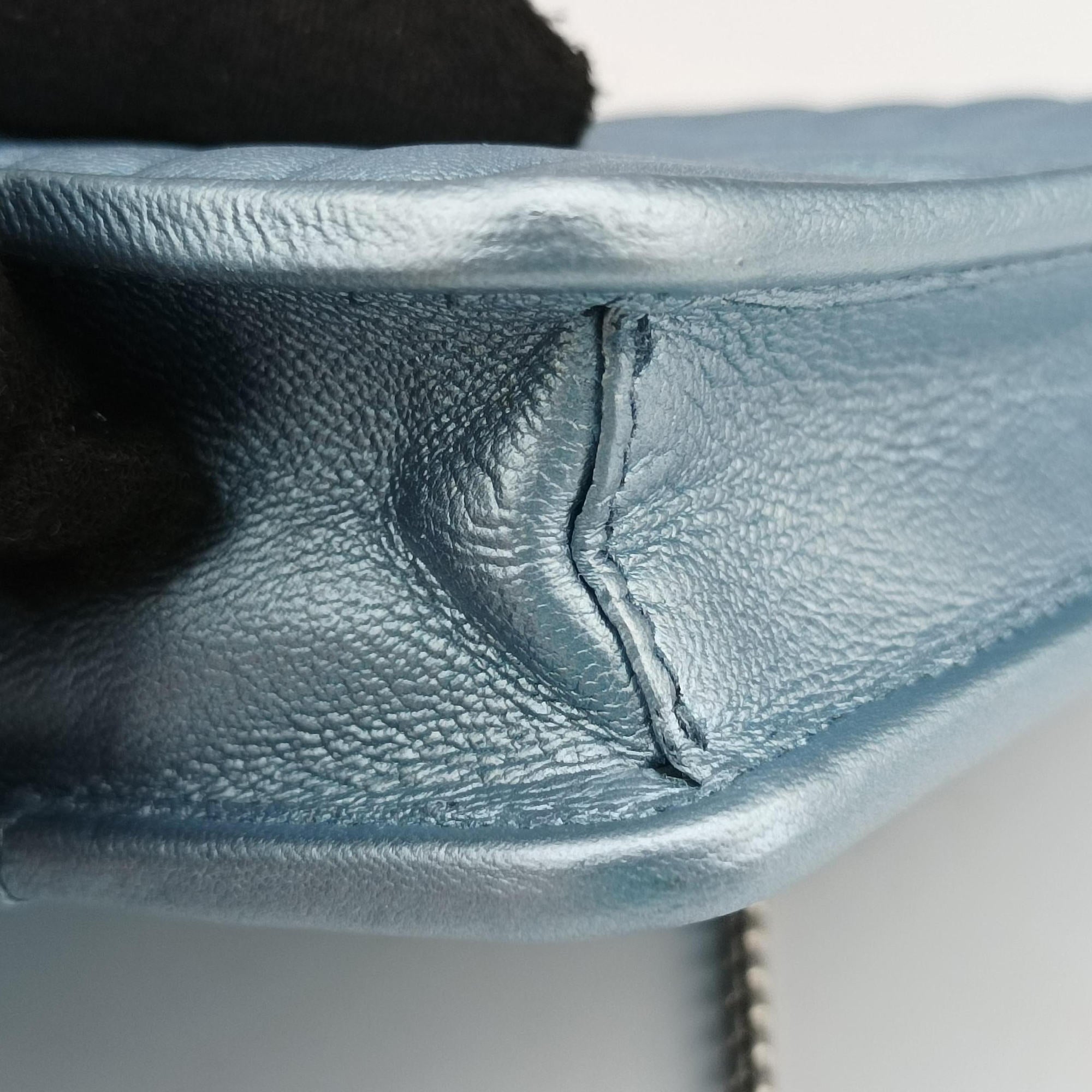 Secondhand Prada Diagramme Blue Leather  shoulderbag | stylenewstar