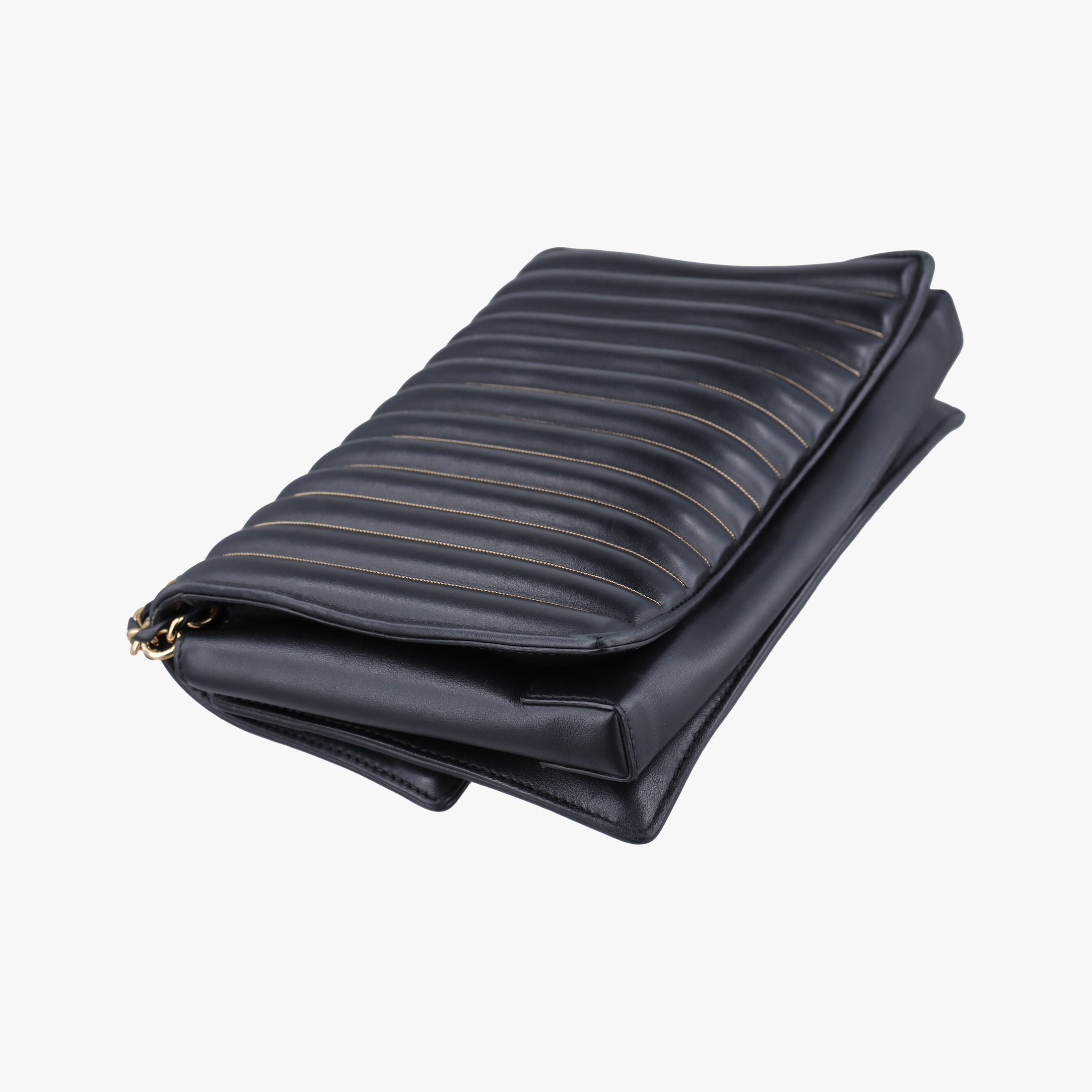 Secondhand Ferragamo Vara Logo Ribbon Stripe Black Leather  shoulderbag | stylenewstar