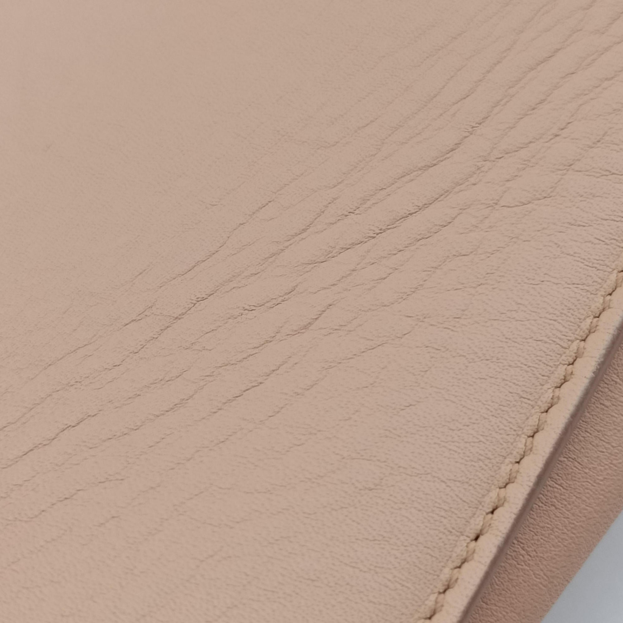 Vintage Ferragamo Gancini Juliet Beige leather  handbag | stylenewstar