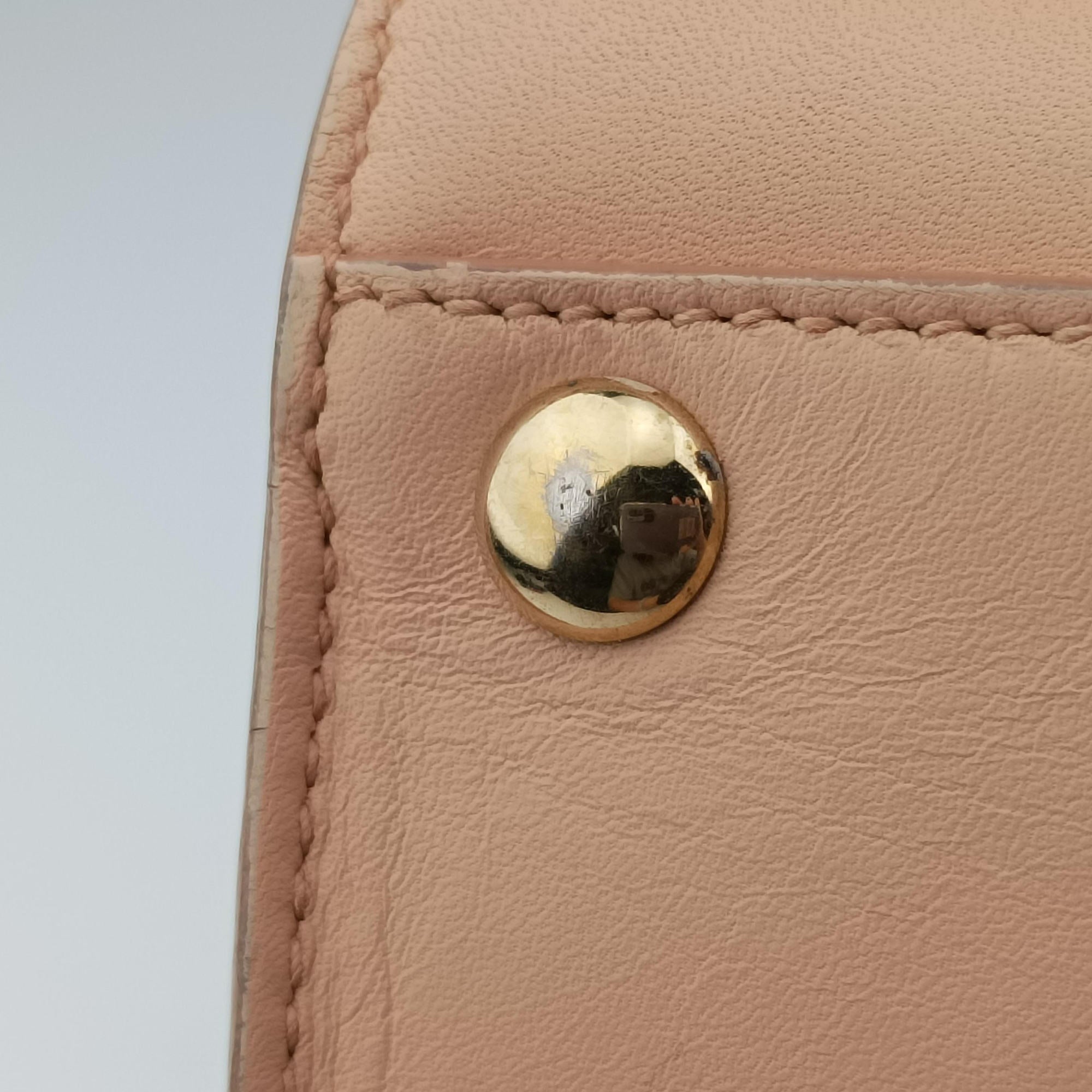 Vintage Ferragamo Gancini Juliet Beige leather  handbag | stylenewstar