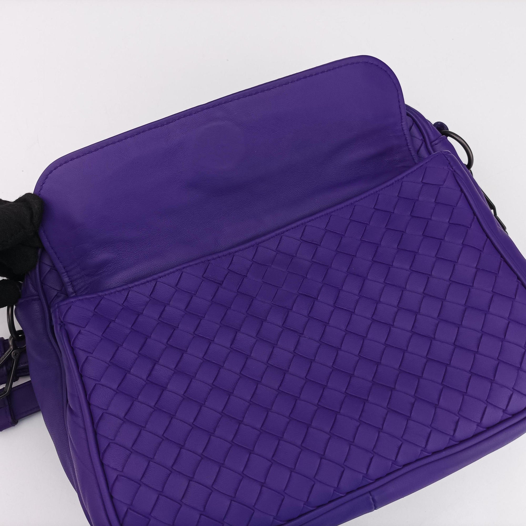 Pre-owned Bottega Veneta Intrecciato Purple lambskin  shoulderbag | stylenewstar