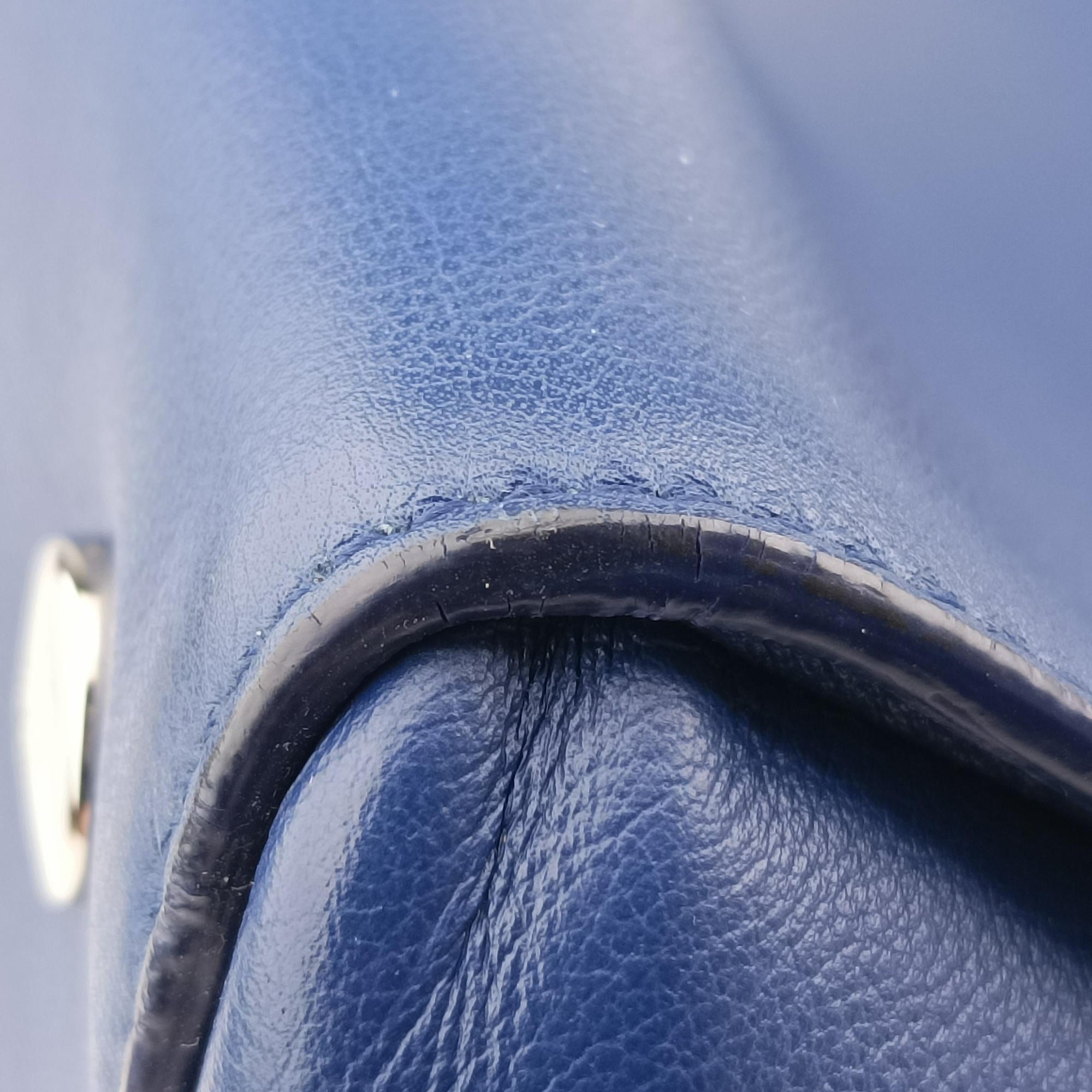 Pre-owned Christian Dior Addict Blue Leather  handbag | stylenewstar