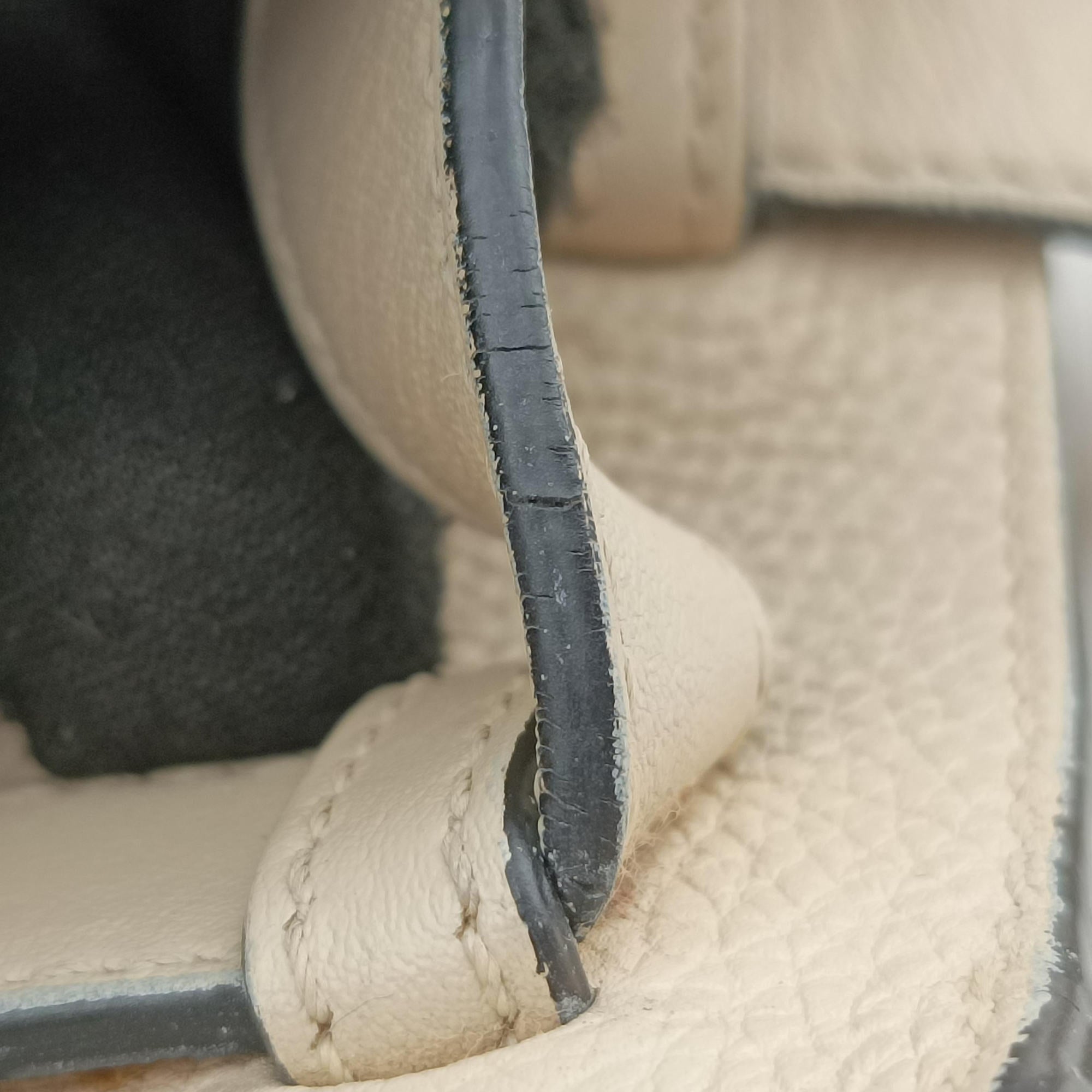 Secondhand Loewe Hammock Beige Leather  handbag | stylenewstar