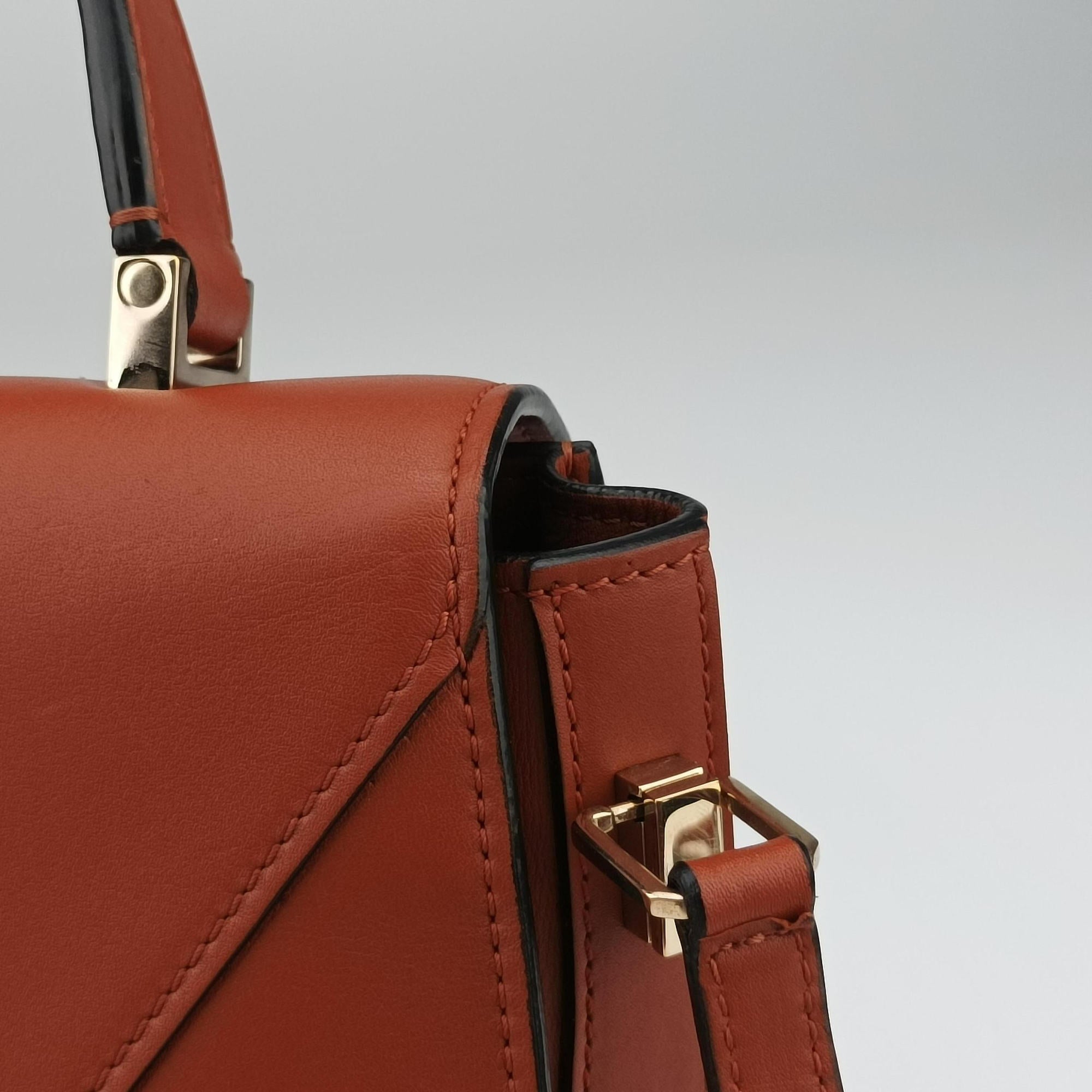 Secondhand Valextra Iside orange brown Calf Leather  shoulderbag | stylenewstar