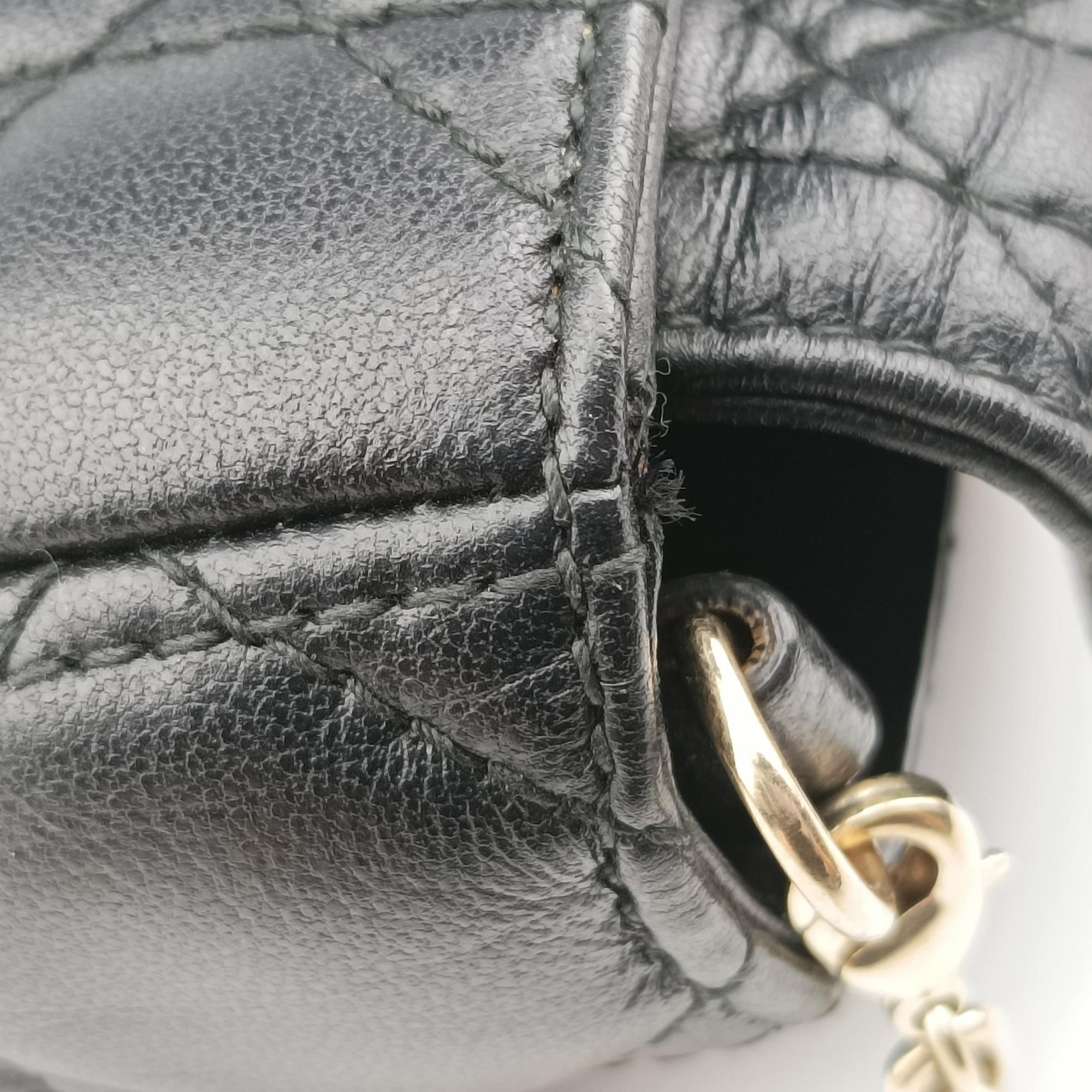 Pre-owned Christian Dior Lady Dior Cannage chain Black lambskin  shoulderbag | stylenewstar