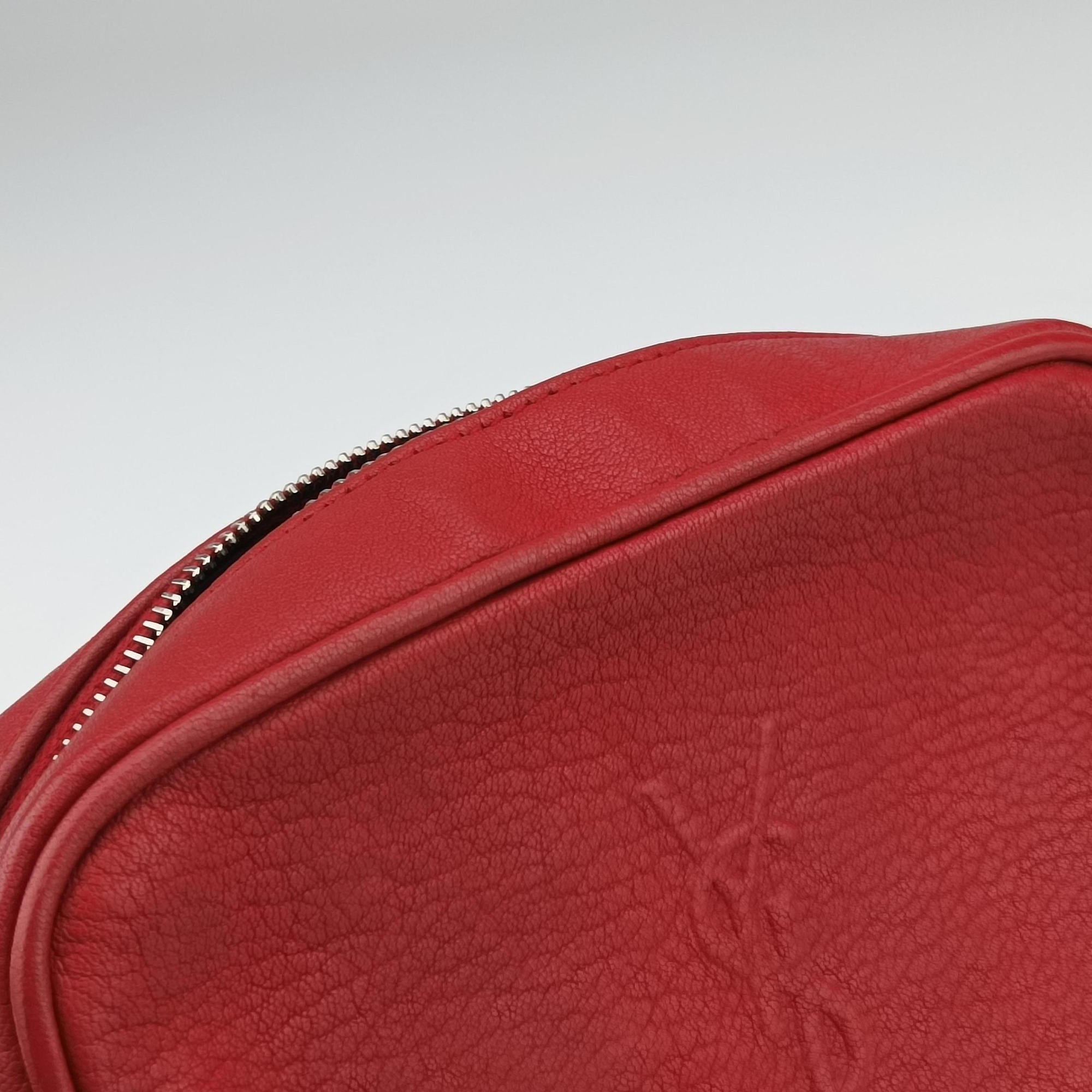 Vintage Yves Saint Laurent Lou camera Red Leather 527096 shoulderbag | stylenewstar