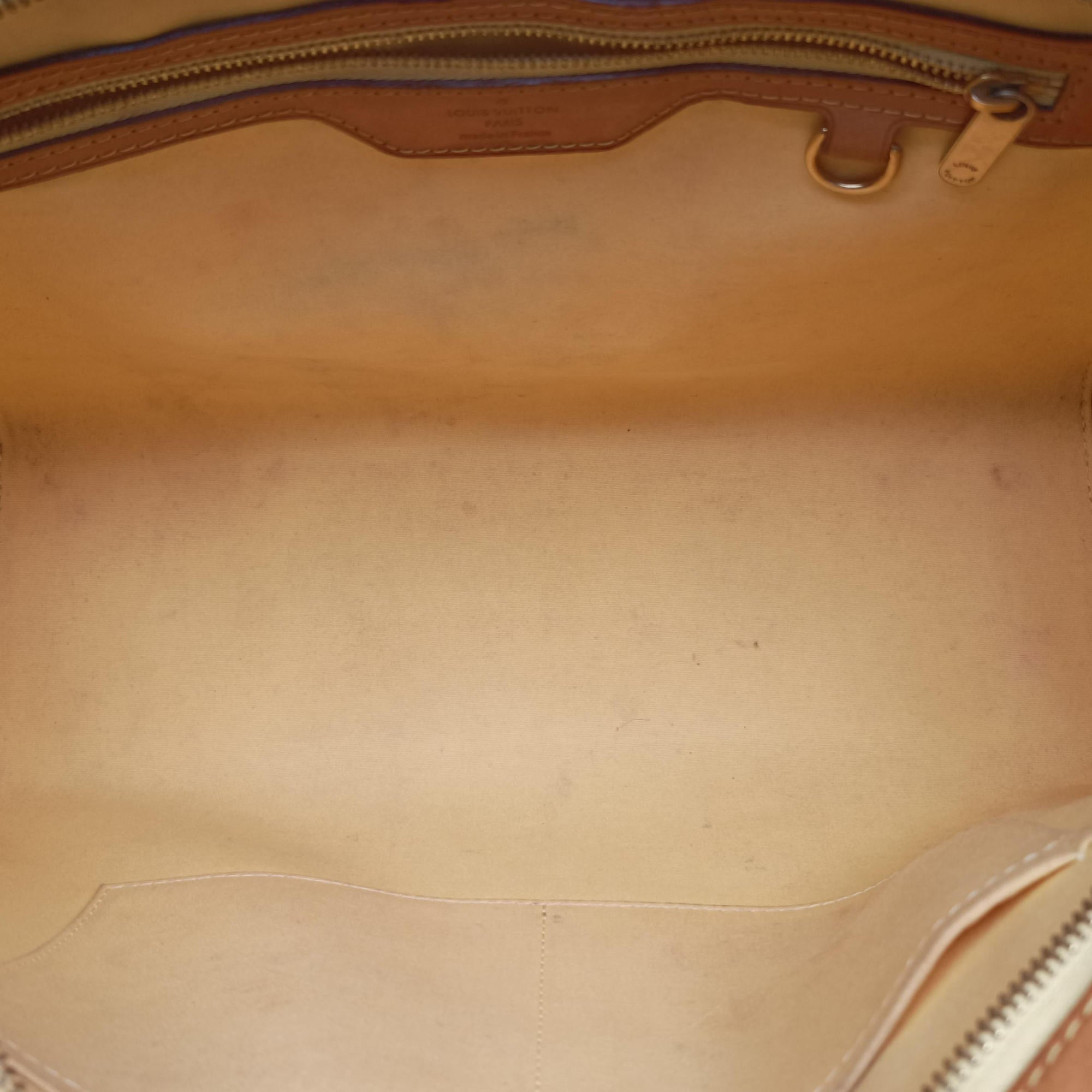 Pre-owned Louis Vuitton Brea MM Dunne Vernis M90180 shoulderbag | stylenewstar