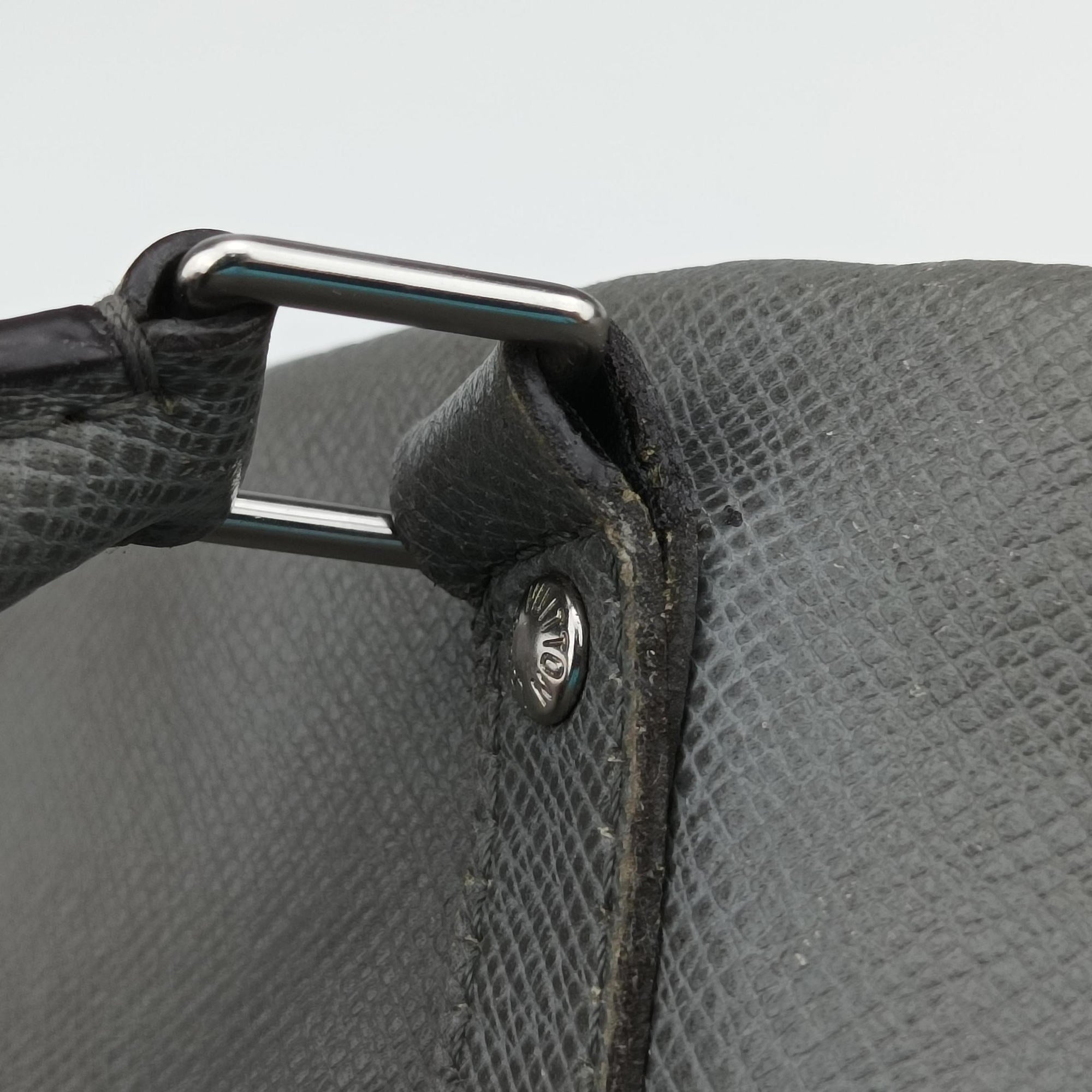 Pre-owned Louis Vuitton Port Document Voyage PM Glacier Taiga M30640 handbag | stylenewstar