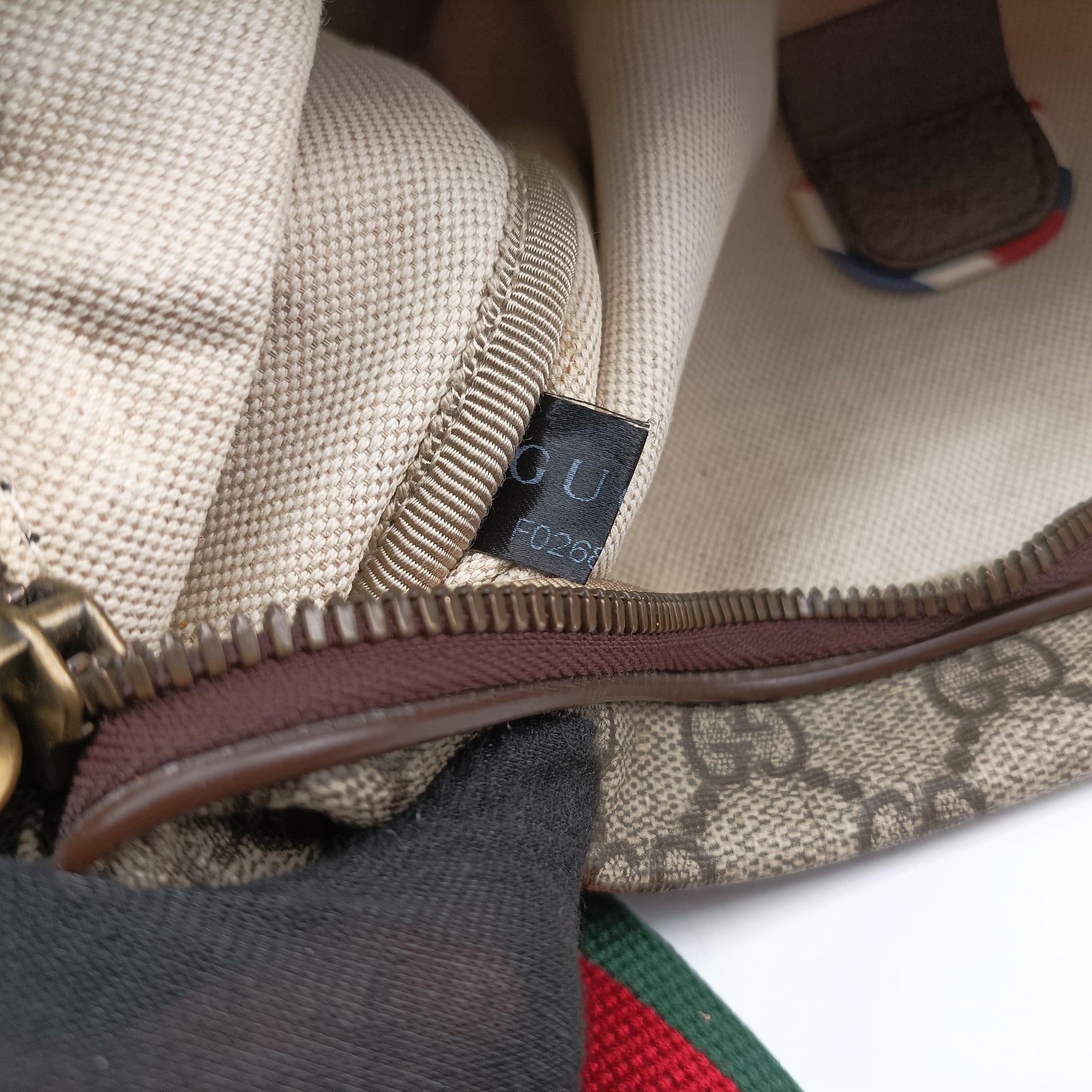 Pre-owned Gucci GG Supreme Courrier Brown×multicolor PVC coated canvas 529711 bum bag/waist bag | stylenewstar