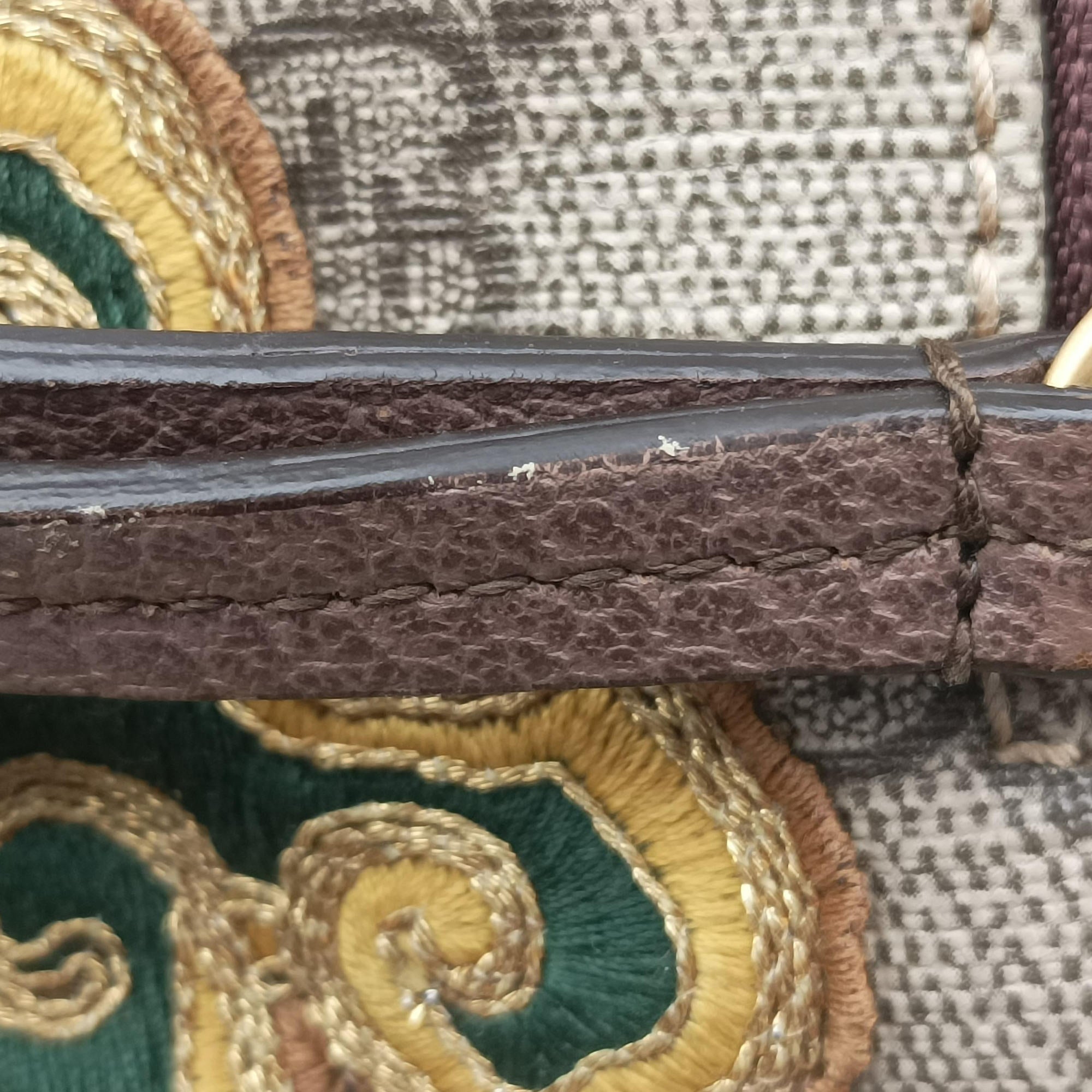 Pre-owned Gucci GG Supreme Courrier Brown×multicolor PVC coated canvas 529711 bum bag/waist bag | stylenewstar