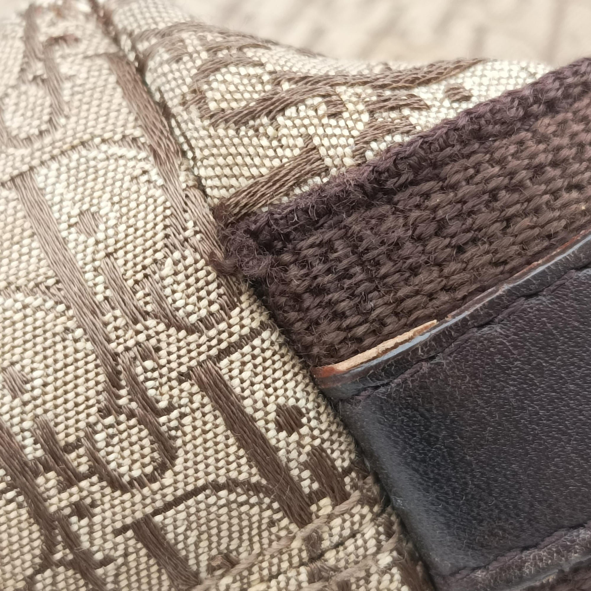 Pre-owned Christian Dior Street Chic Messenger Brown ×Beige Jacquard Canvas×Leather  shoulderbag | stylenewstar