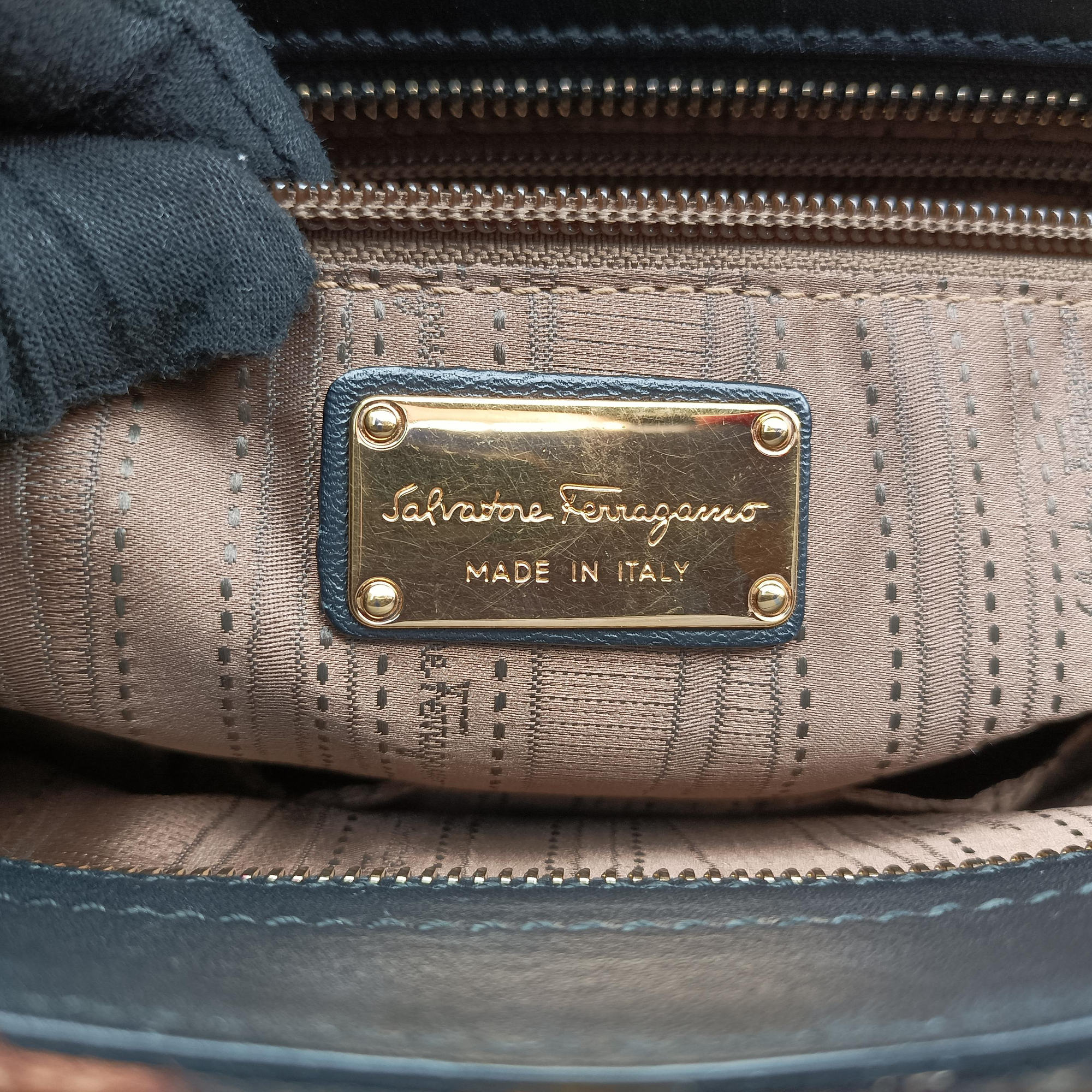 Pre-owned Ferragamo Sofia Gancini Leopard Print × Black ponyhair×leather  handbag | stylenewstar