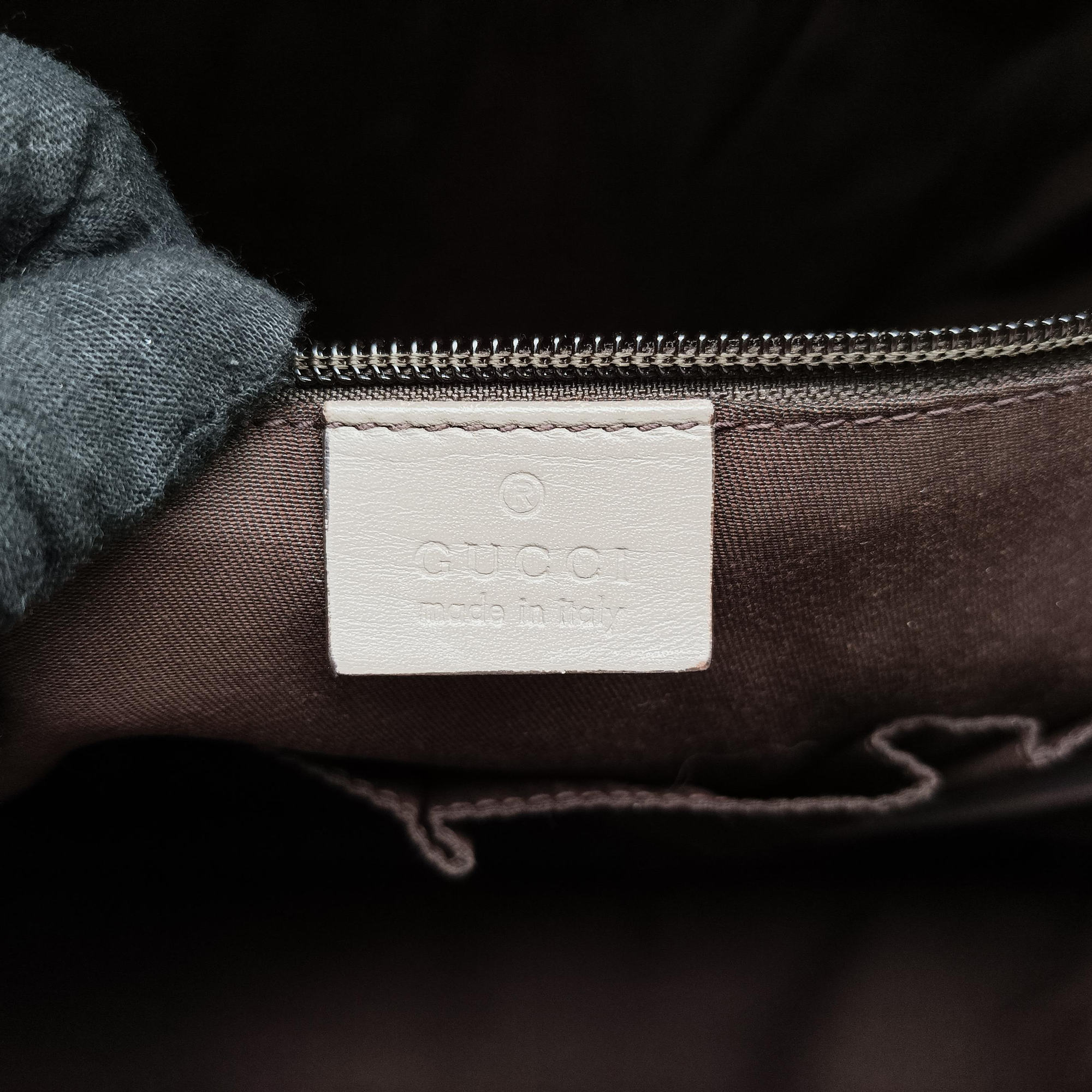 Vintage Gucci Diamante Grey Leather 208463 handbag | stylenewstar