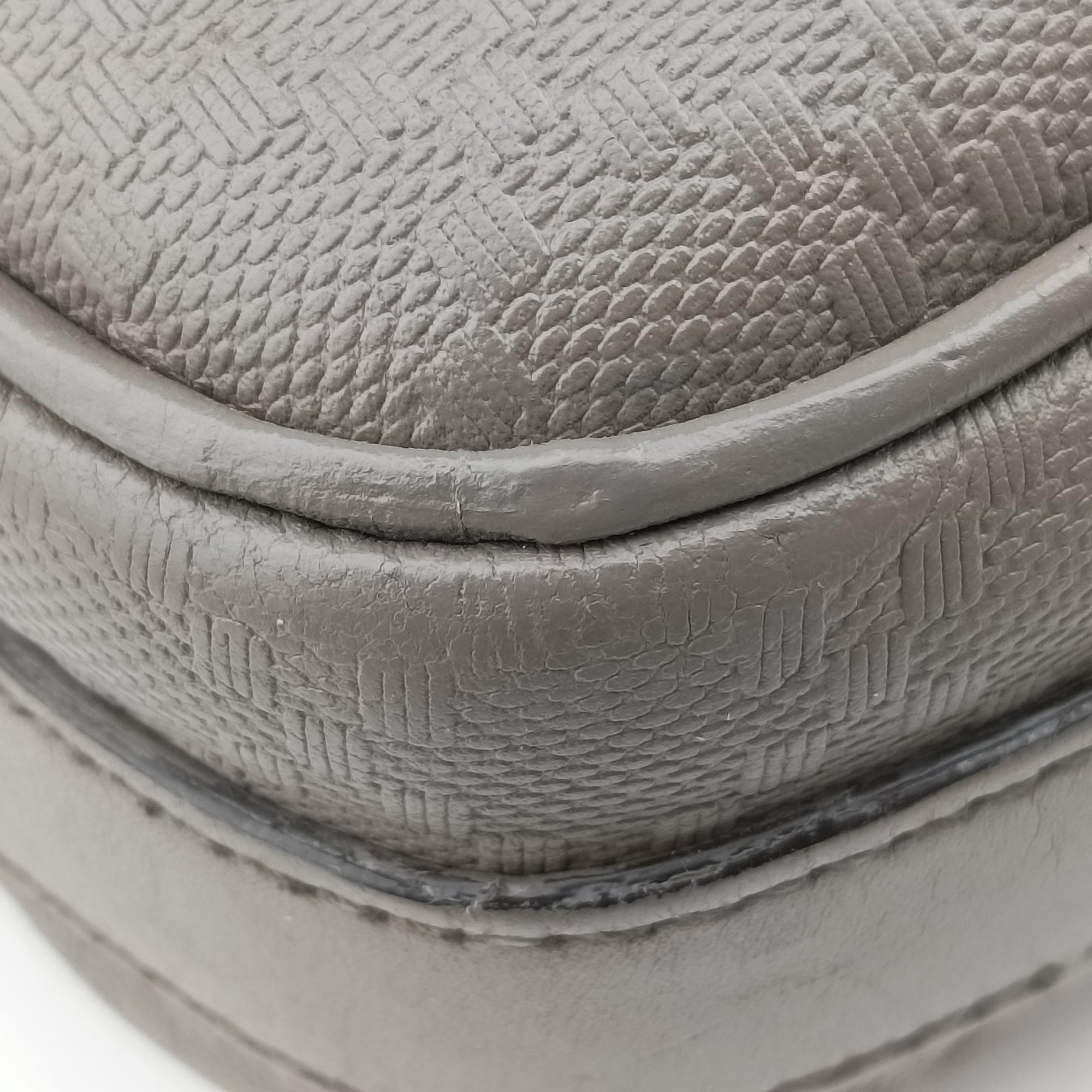 Vintage Gucci Diamante Grey Leather 208463 handbag | stylenewstar