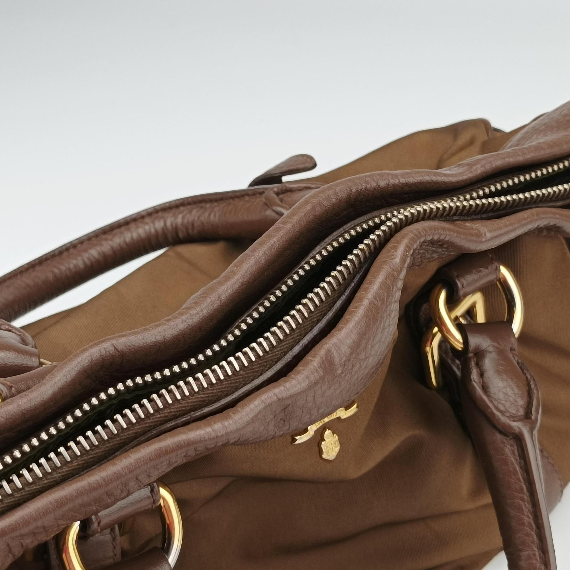 Pre-owned Prada Tessuto Nappa Gaufre Satchel Rovere Brown nylon×Leather  shoulderbag | stylenewstar