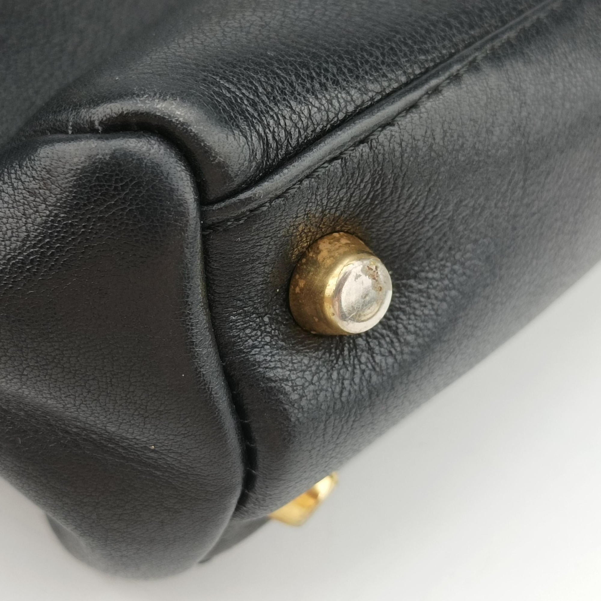 Pre-owned VERSACE Vintage Medusa Medallion Black Leather  shoulderbag | stylenewstar