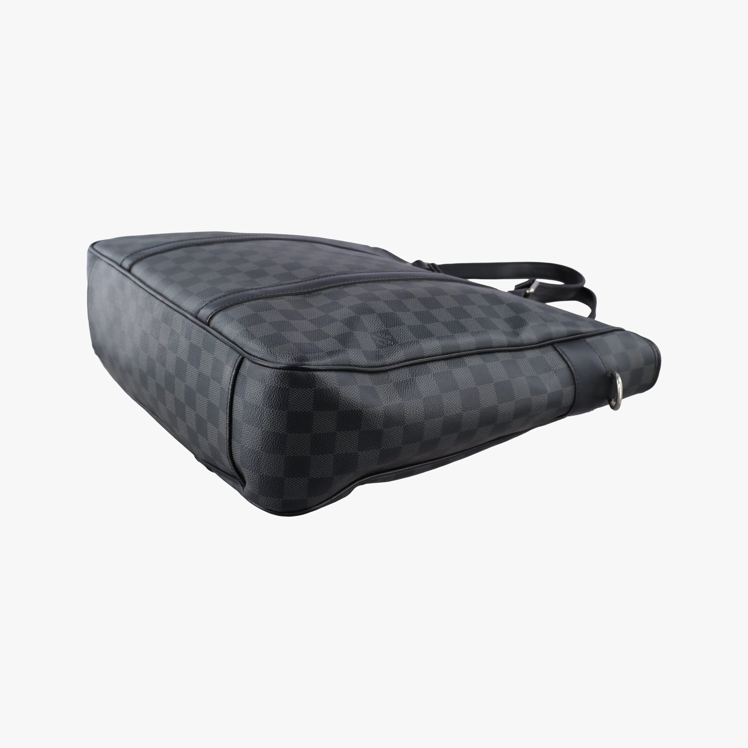 Pre-owned Louis Vuitton TADAO Noir Damier Graphite N51192 shoulderbag | stylenewstar