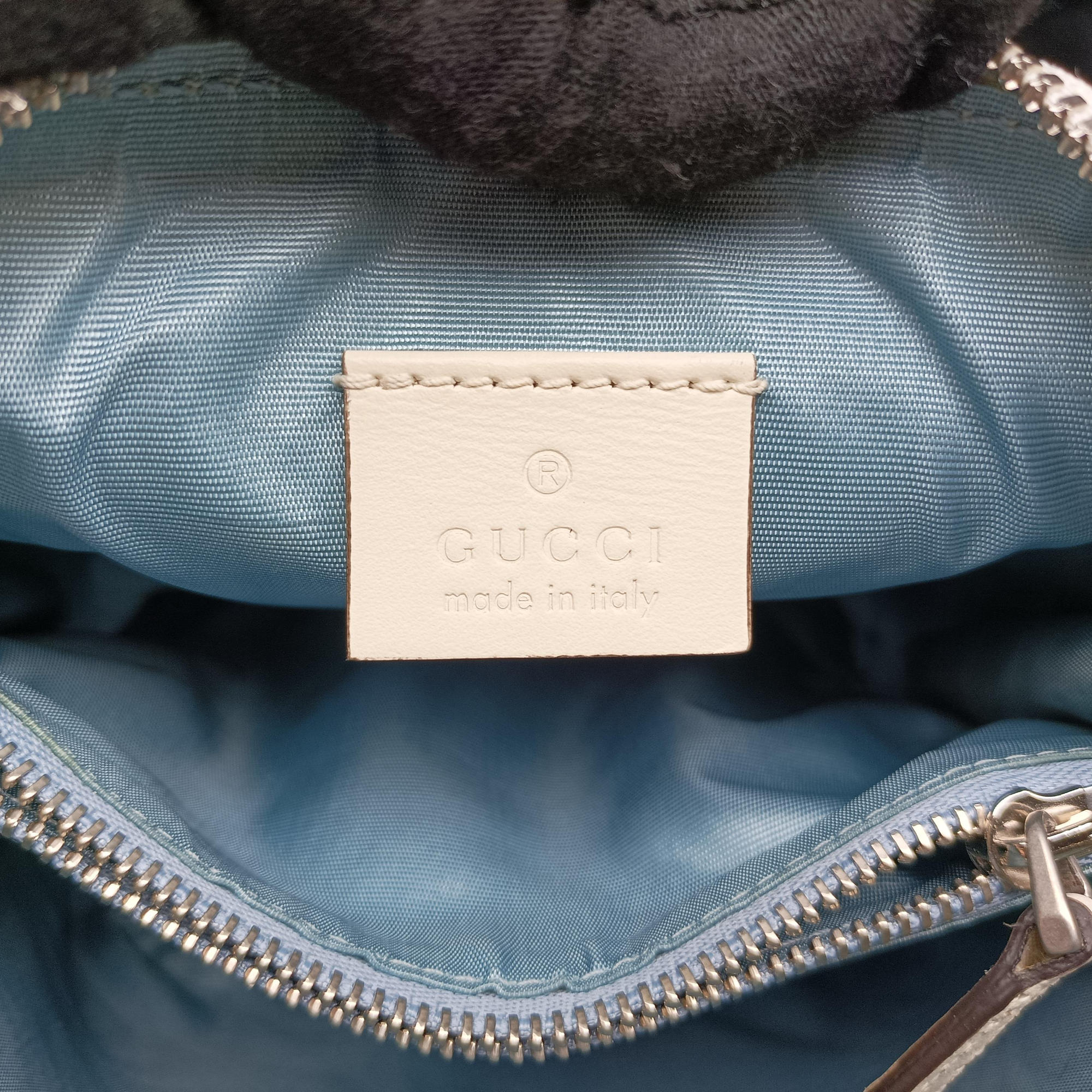 Pre-owned Gucci SEGA collaboration GUCCY print White Leather 511189 shoulderbag | stylenewstar