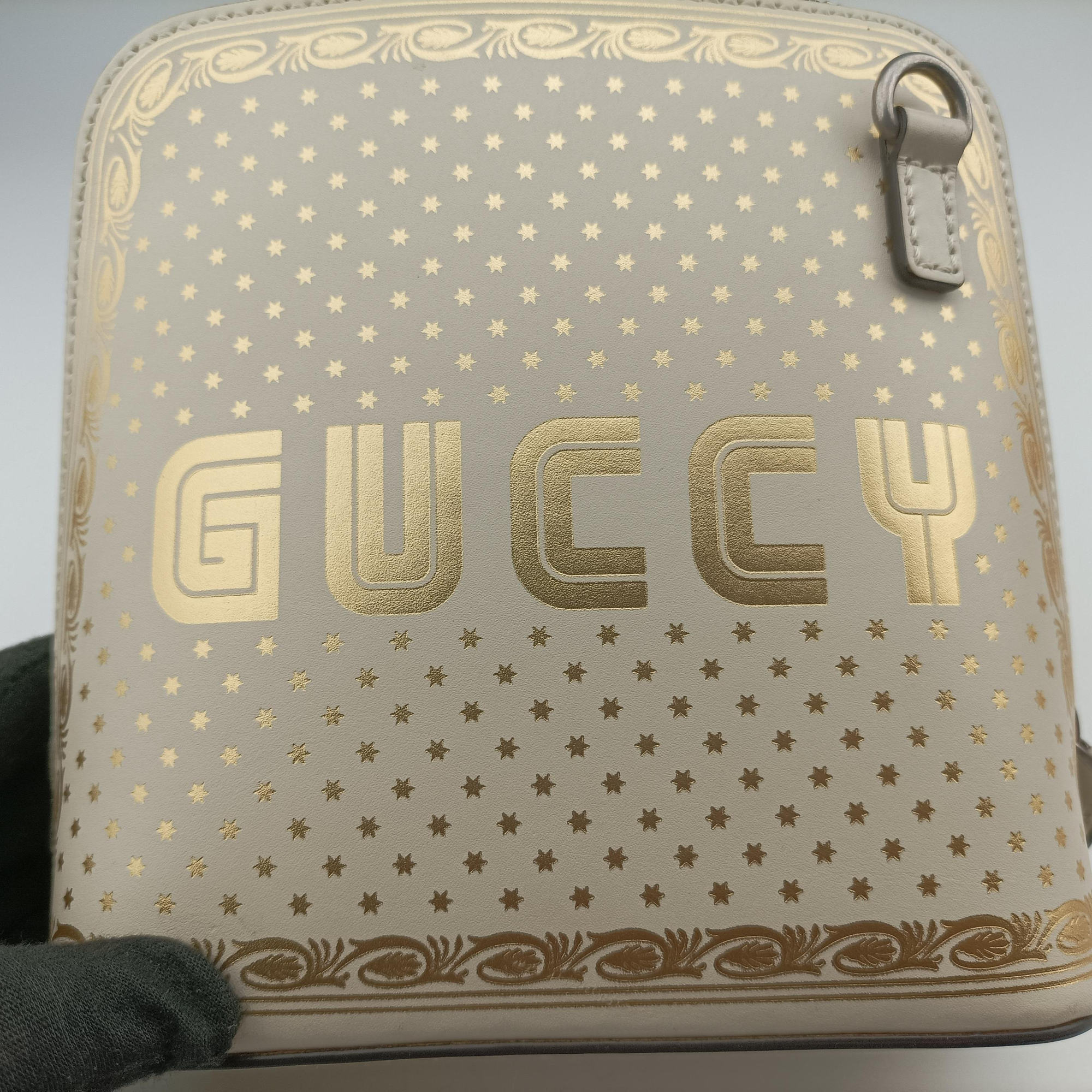 Pre-owned Gucci SEGA collaboration GUCCY print White Leather 511189 shoulderbag | stylenewstar