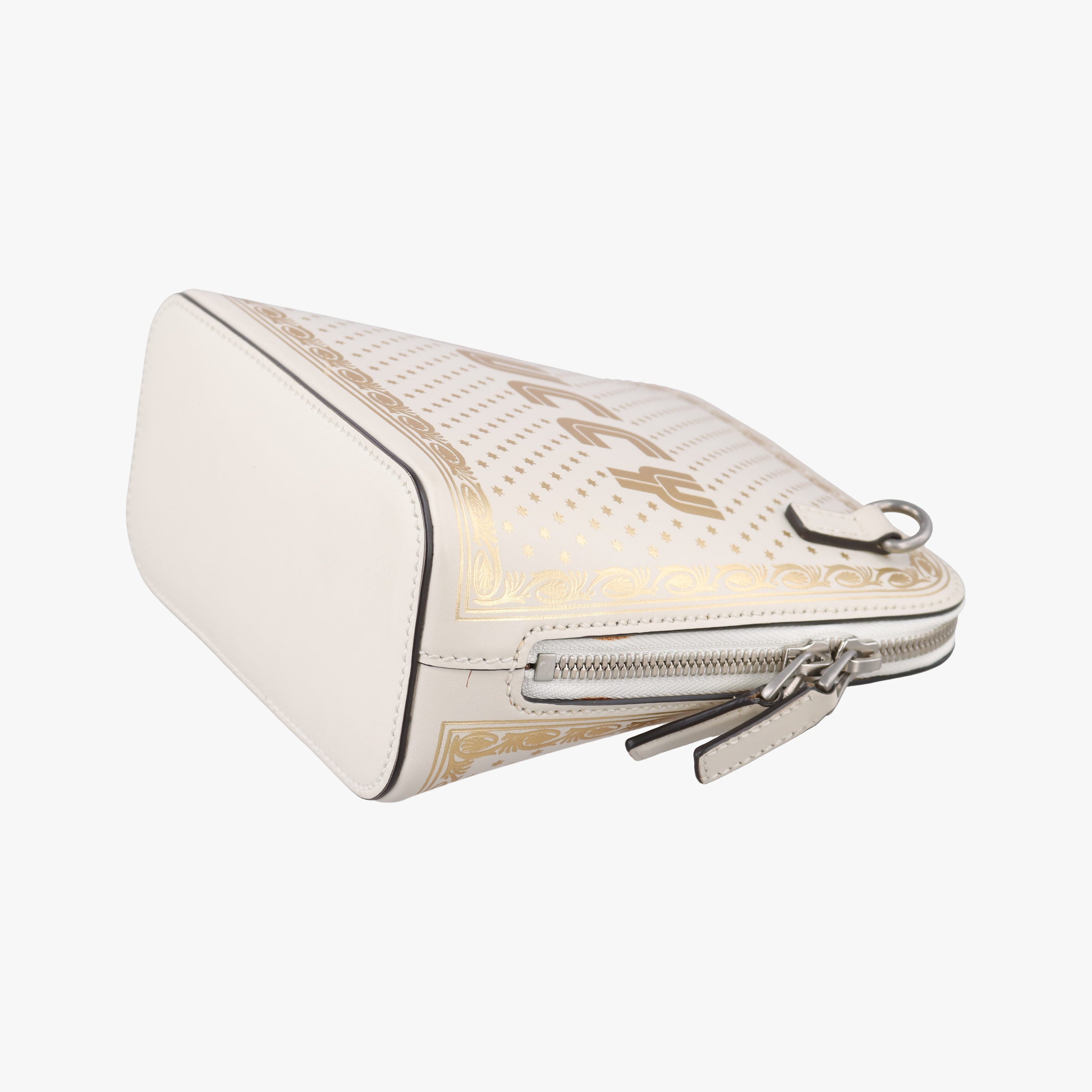 Pre-owned Gucci SEGA collaboration GUCCY print White Leather 511189 shoulderbag | stylenewstar