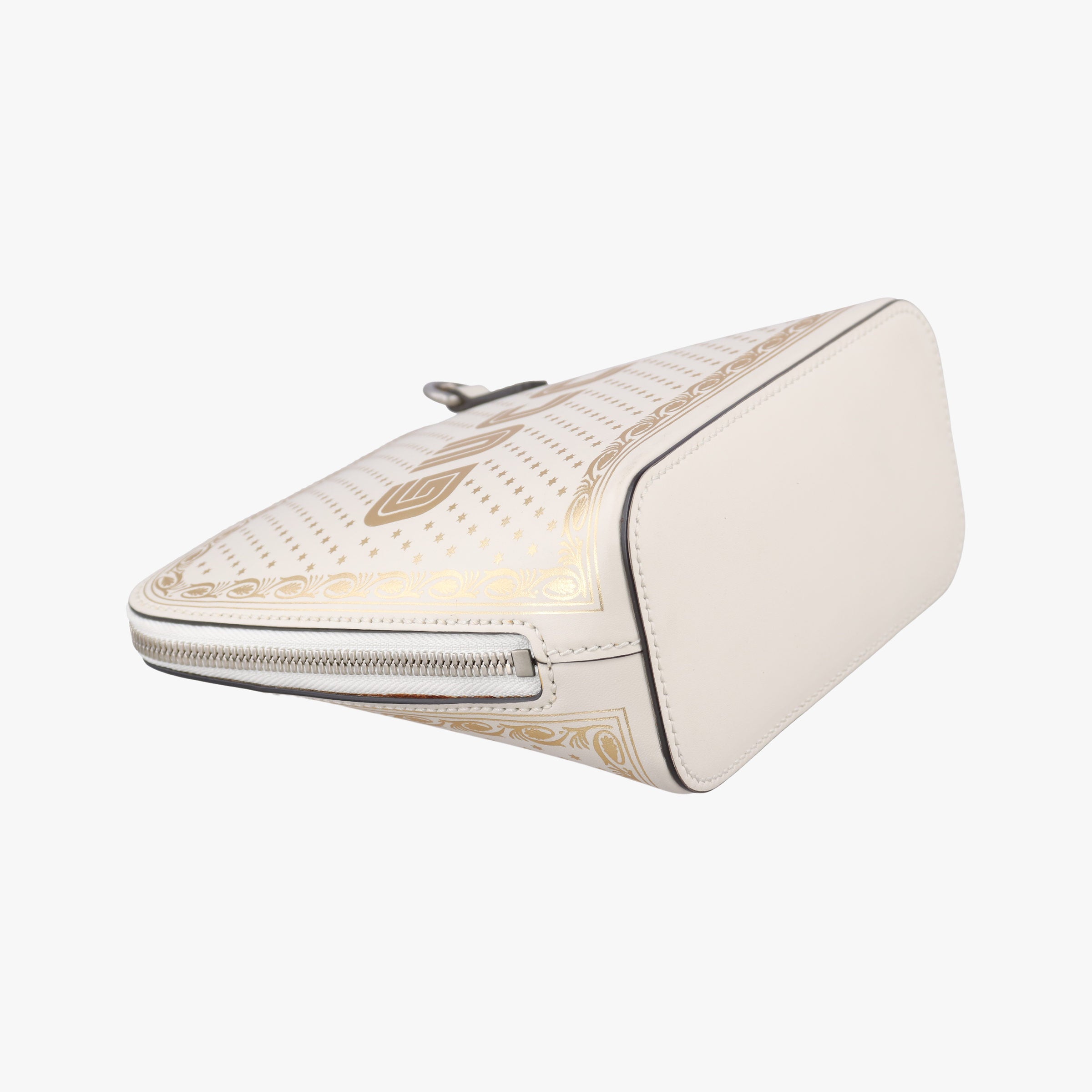 Pre-owned Gucci SEGA collaboration GUCCY print White Leather 511189 shoulderbag | stylenewstar