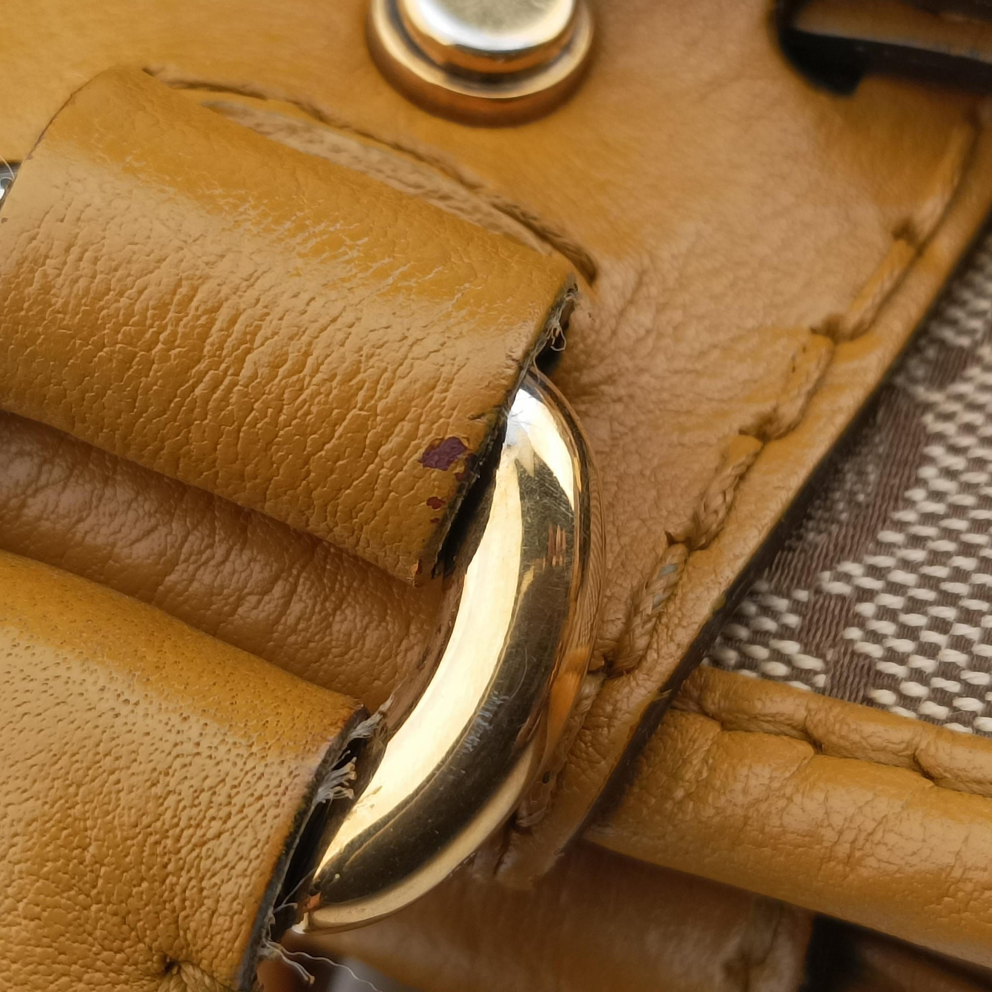 Pre-owned Gucci GG Running Beige×Yellow canvas×leather 247183 handbag | stylenewstar