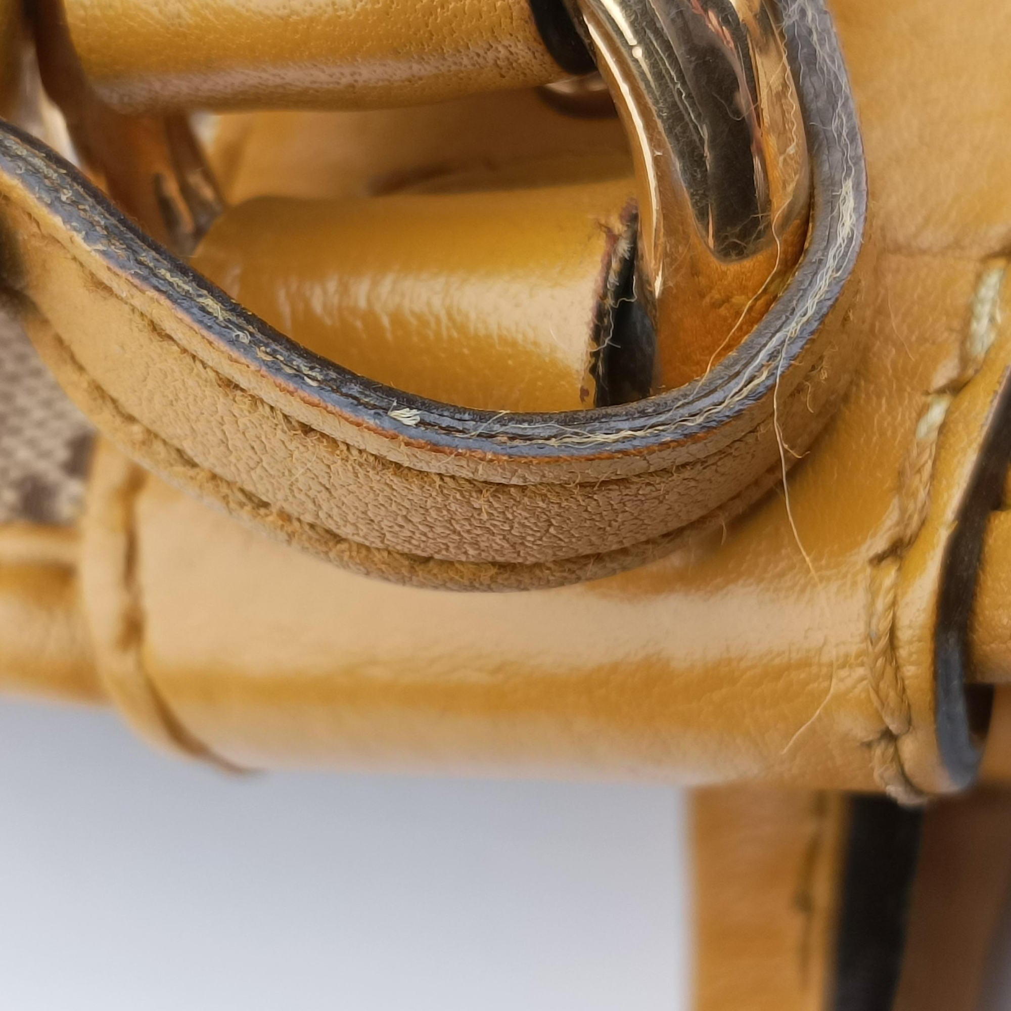 Pre-owned Gucci GG Running Beige×Yellow canvas×leather 247183 handbag | stylenewstar