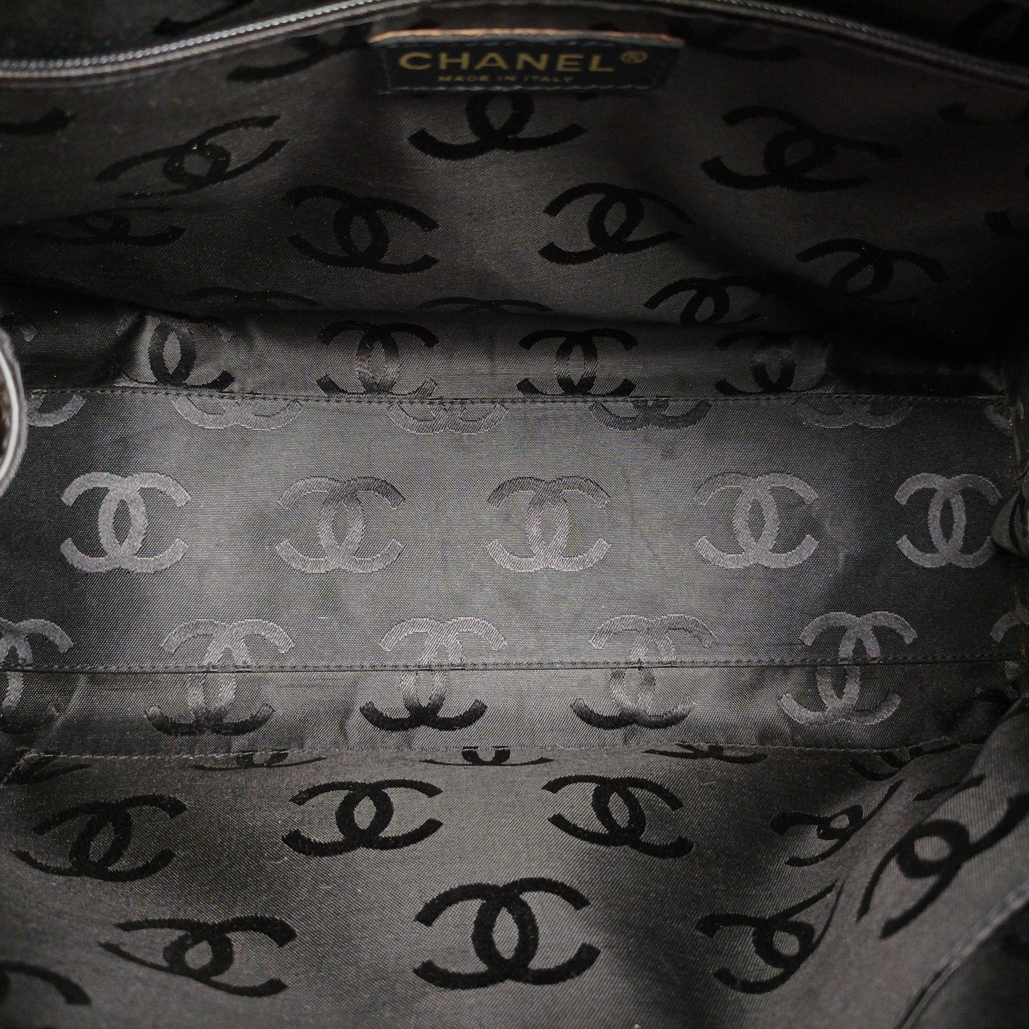 Pre-owned Chanel Wild Stitch Black Leather A14693 handbag | stylenewstar