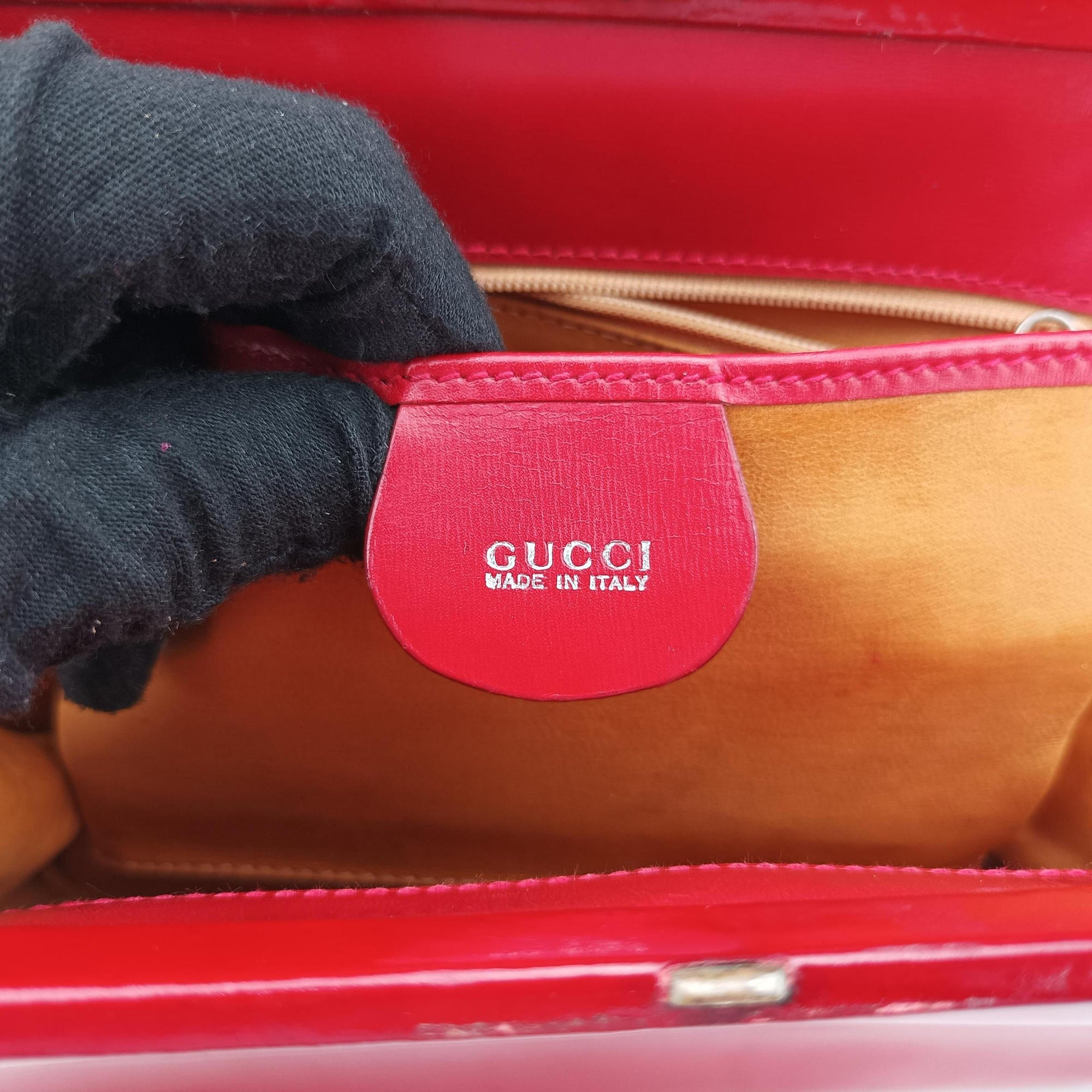 Secondhand Gucci Vintage Red Patent Leather 000 78 handbag | stylenewstar