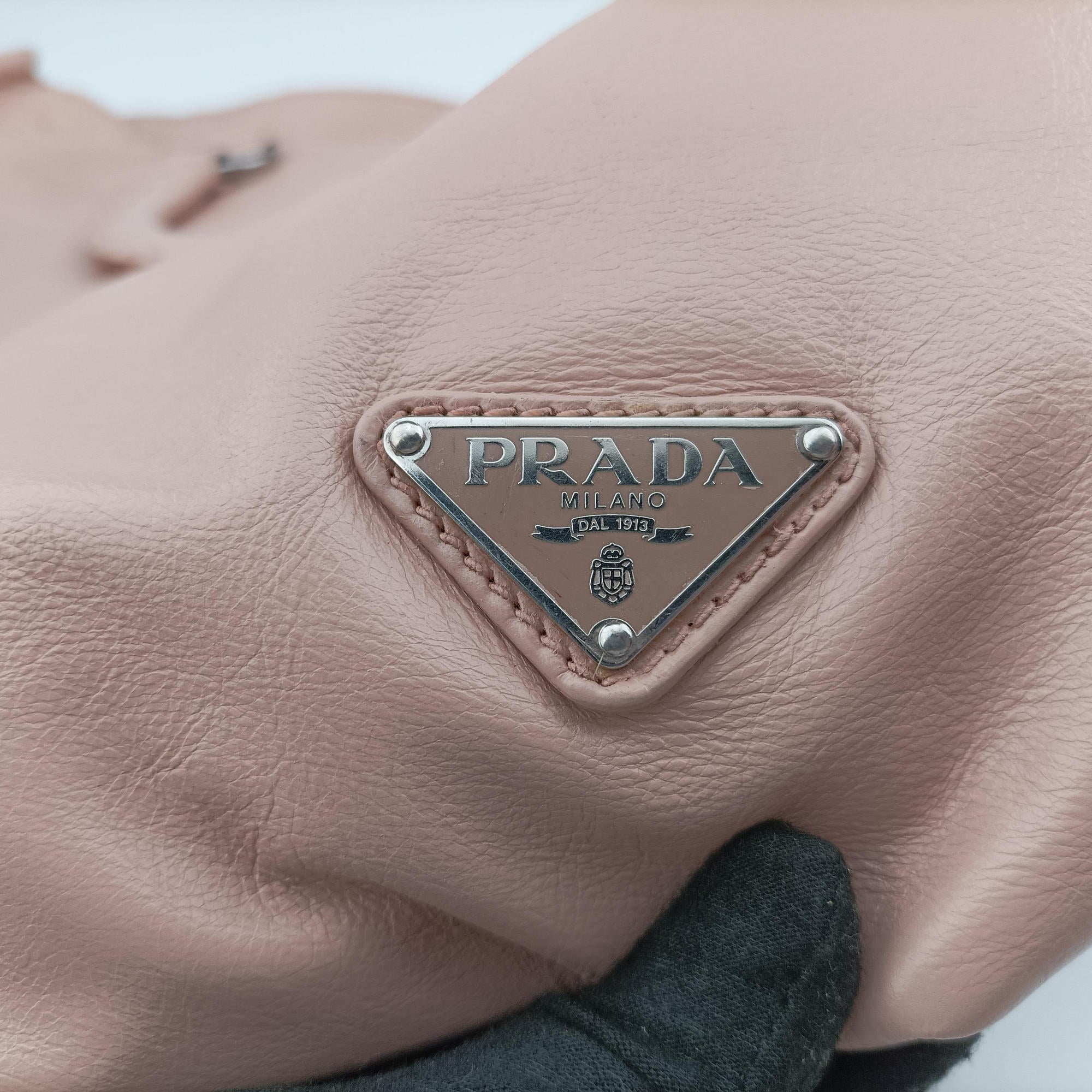 Pre-owned Prada Triangle Logo tote Pink Leather  shoulderbag | stylenewstar