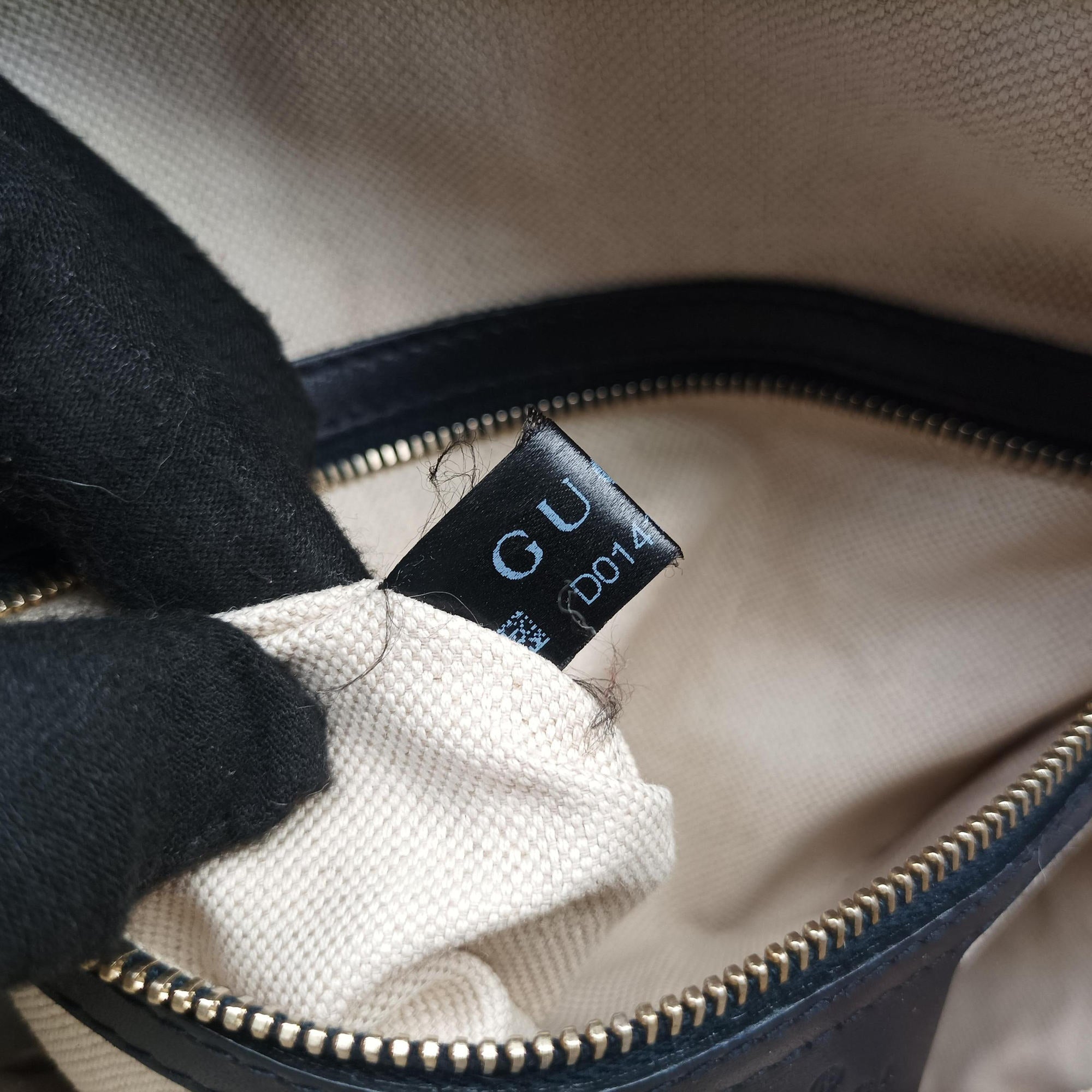 Pre-owned Gucci Sherry Line navy×red×beige Leather×canvas 269876 shoulderbag | stylenewstar