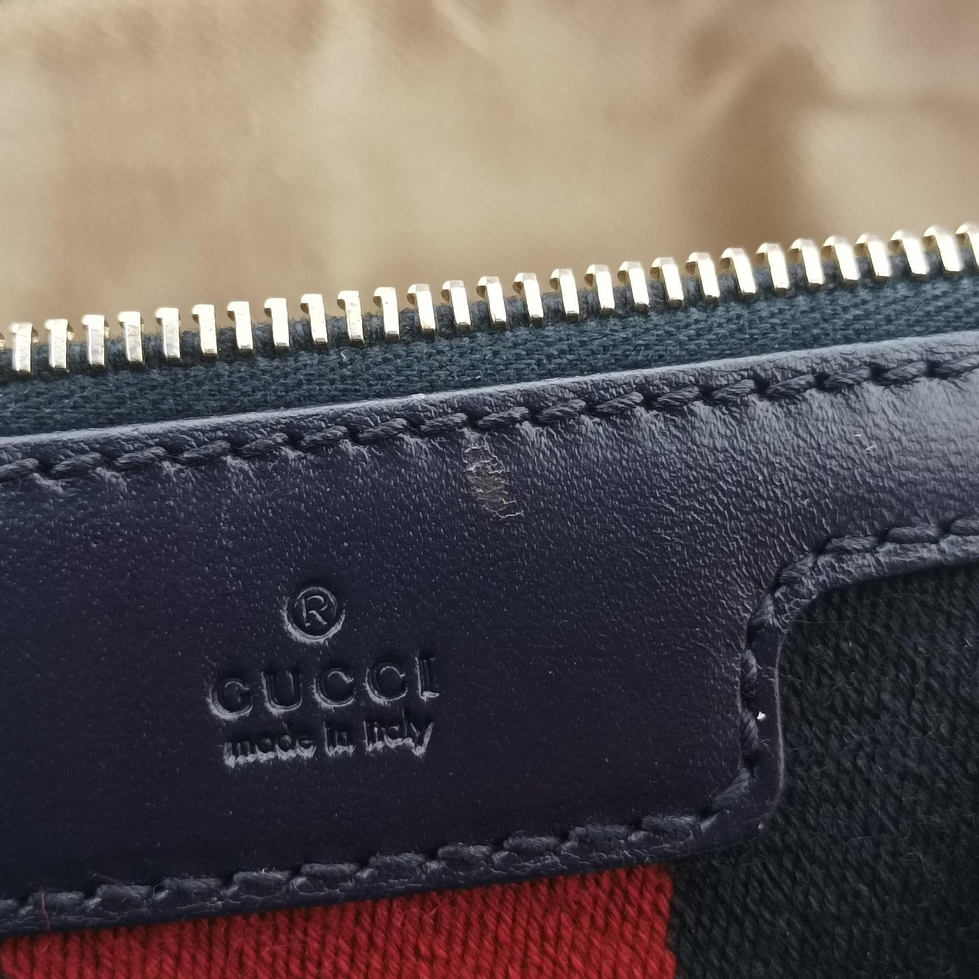 Pre-owned Gucci Sherry Line navy×red×beige Leather×canvas 269876 shoulderbag | stylenewstar