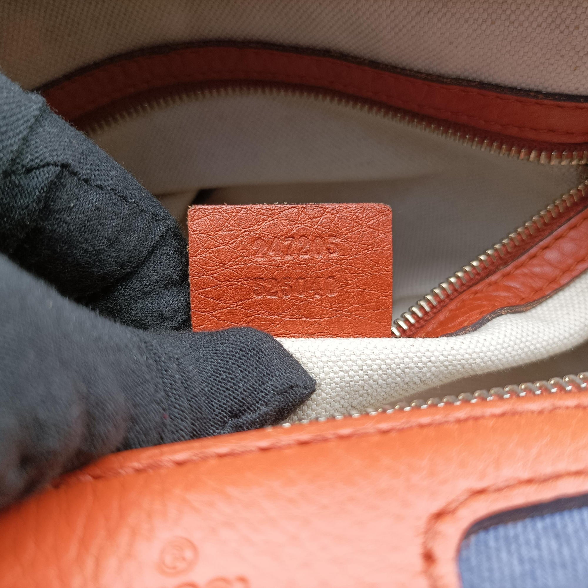 Pre-owned Gucci Sherry Line Orange×blue Leather 247205 shoulderbag | stylenewstar