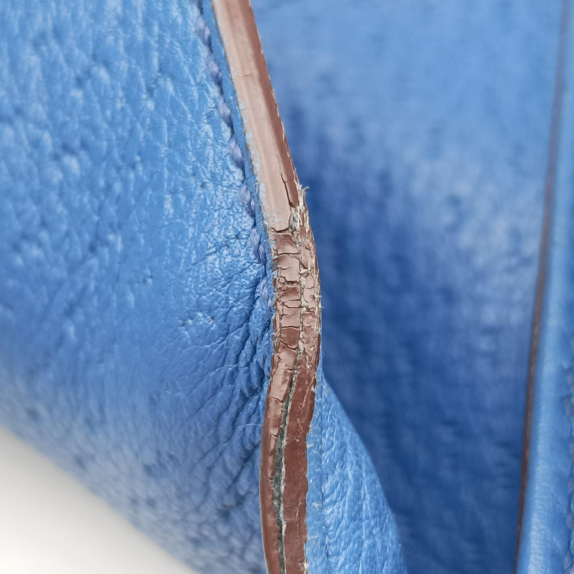 Pre-owned Ferragamo Gancini  Blue Leather  shoulderbag | stylenewstar